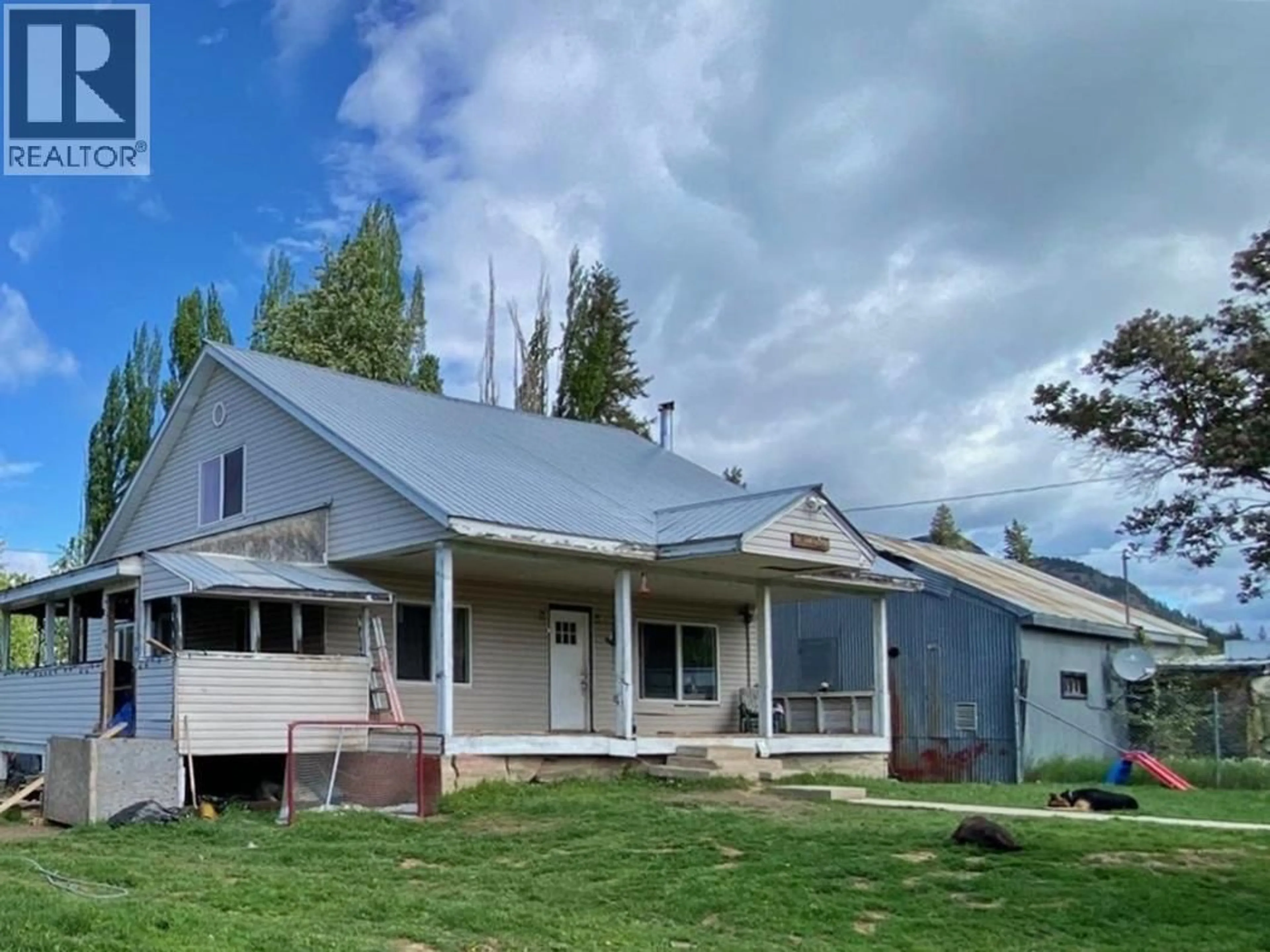 A pic from outside/outdoor area/front of a property/back of a property/a pic from drone, building for 9857-9861 CHURCH STREET, Little Fort British Columbia V0E2C0