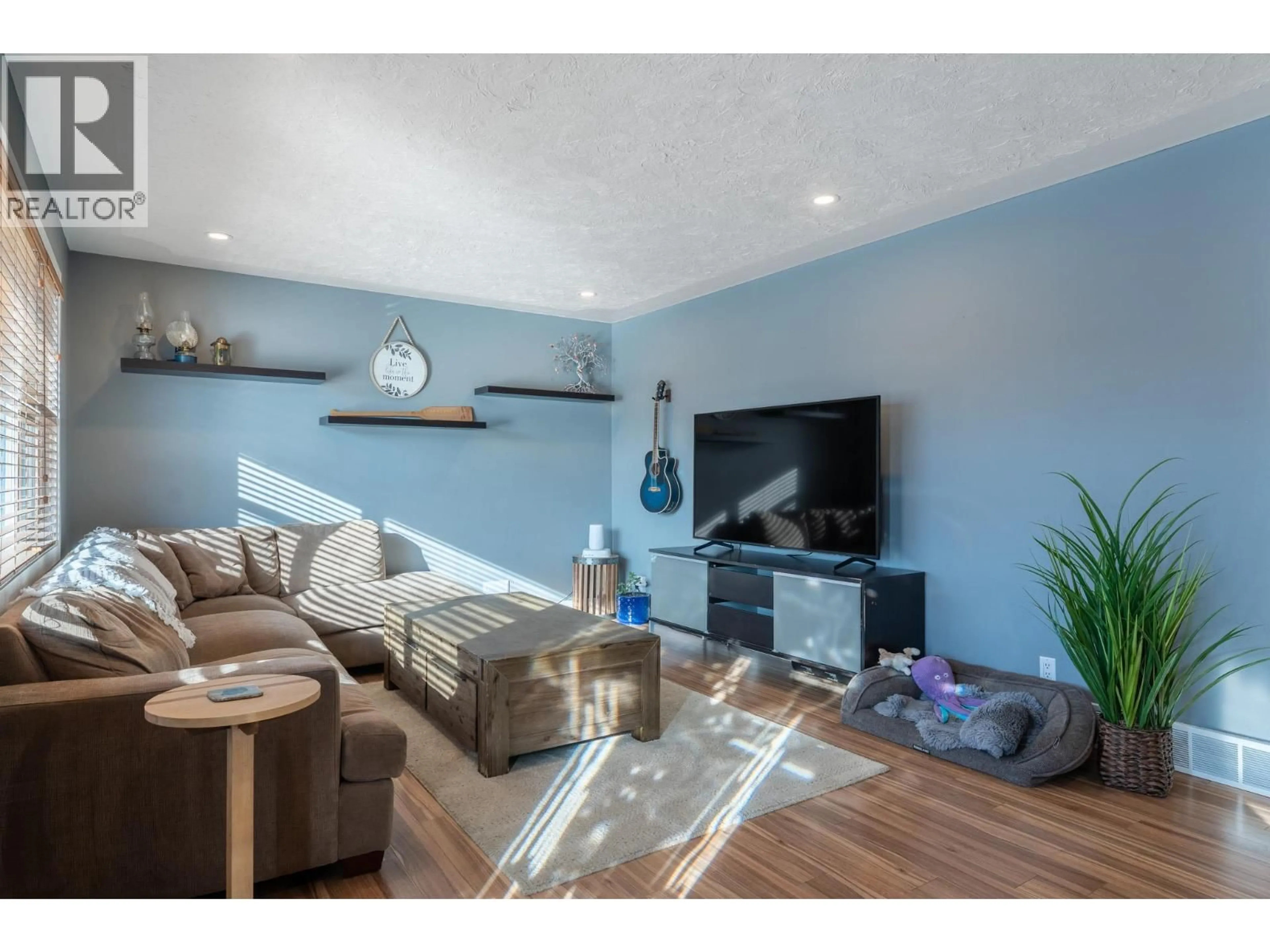 Unknown for 490 MALLACH ROAD, Kelowna British Columbia V1X2W3