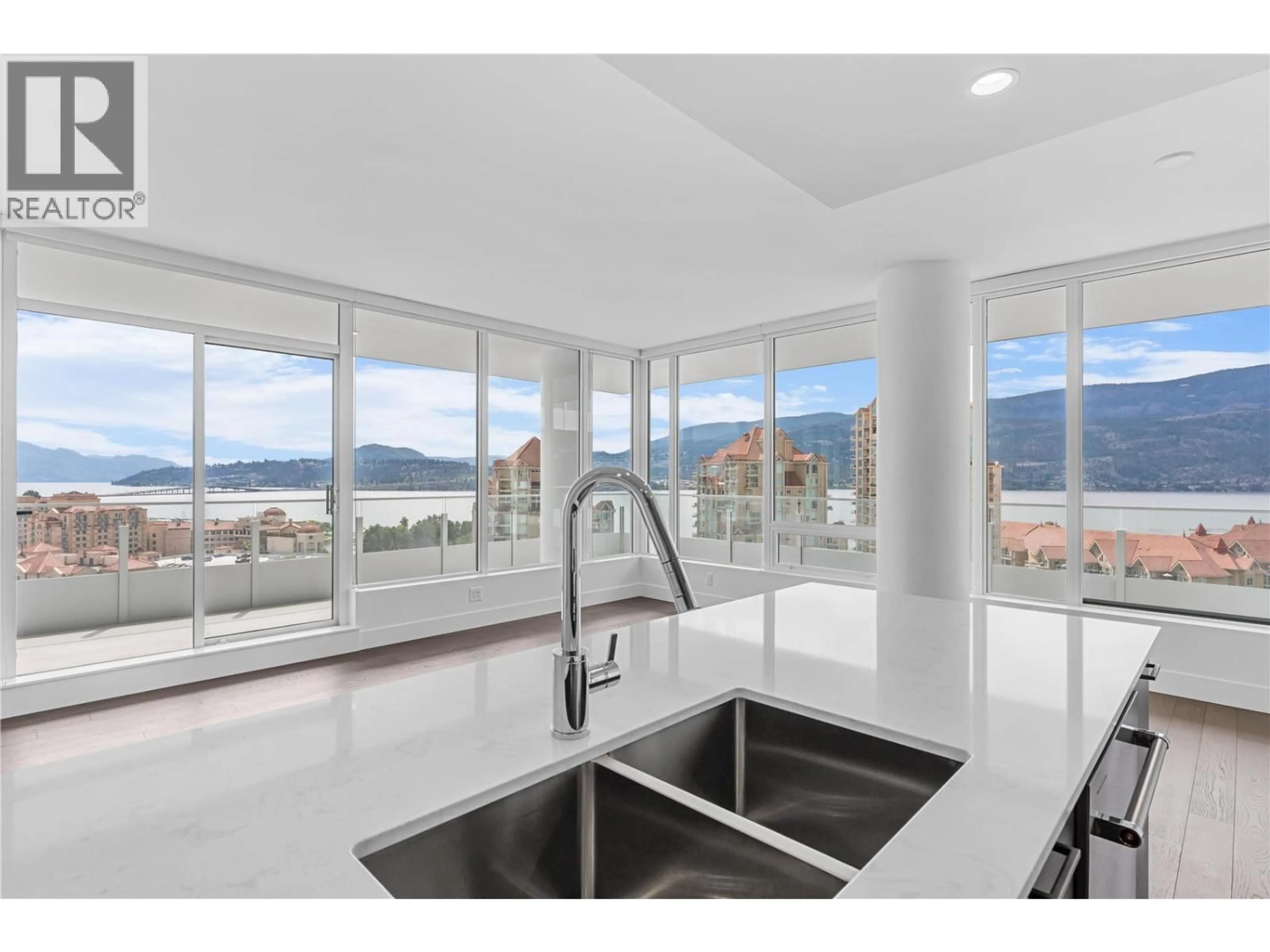 Open concept kitchen, ceramic/tile floor for 2205 - 1181 SUNSET DRIVE, Kelowna British Columbia V1Y0J4