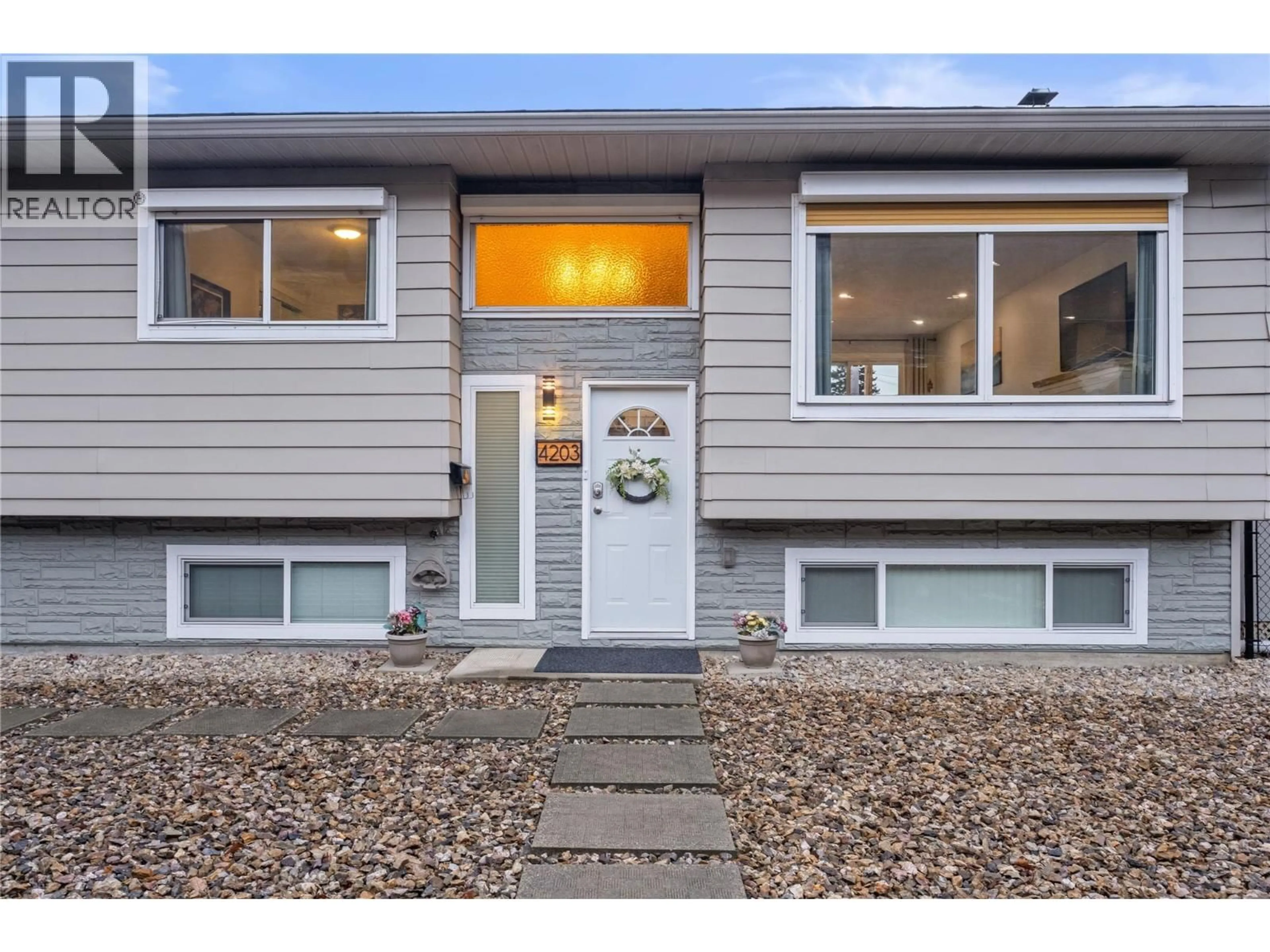 Home with vinyl exterior material, street for 4203 ALEXIS PARK DRIVE, Vernon British Columbia V1T7T8