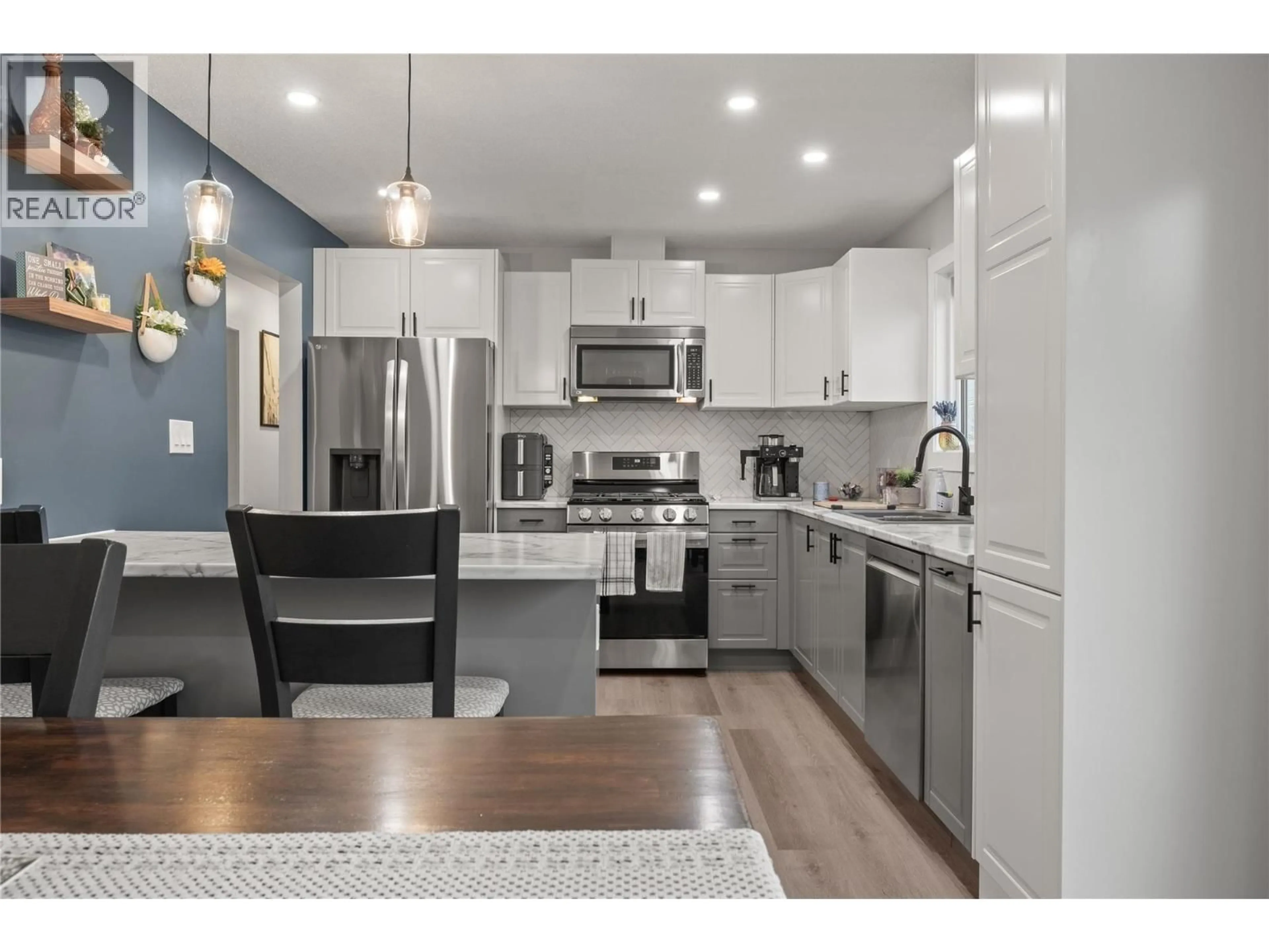 Open concept kitchen, unknown for 4203 ALEXIS PARK DRIVE, Vernon British Columbia V1T7T8