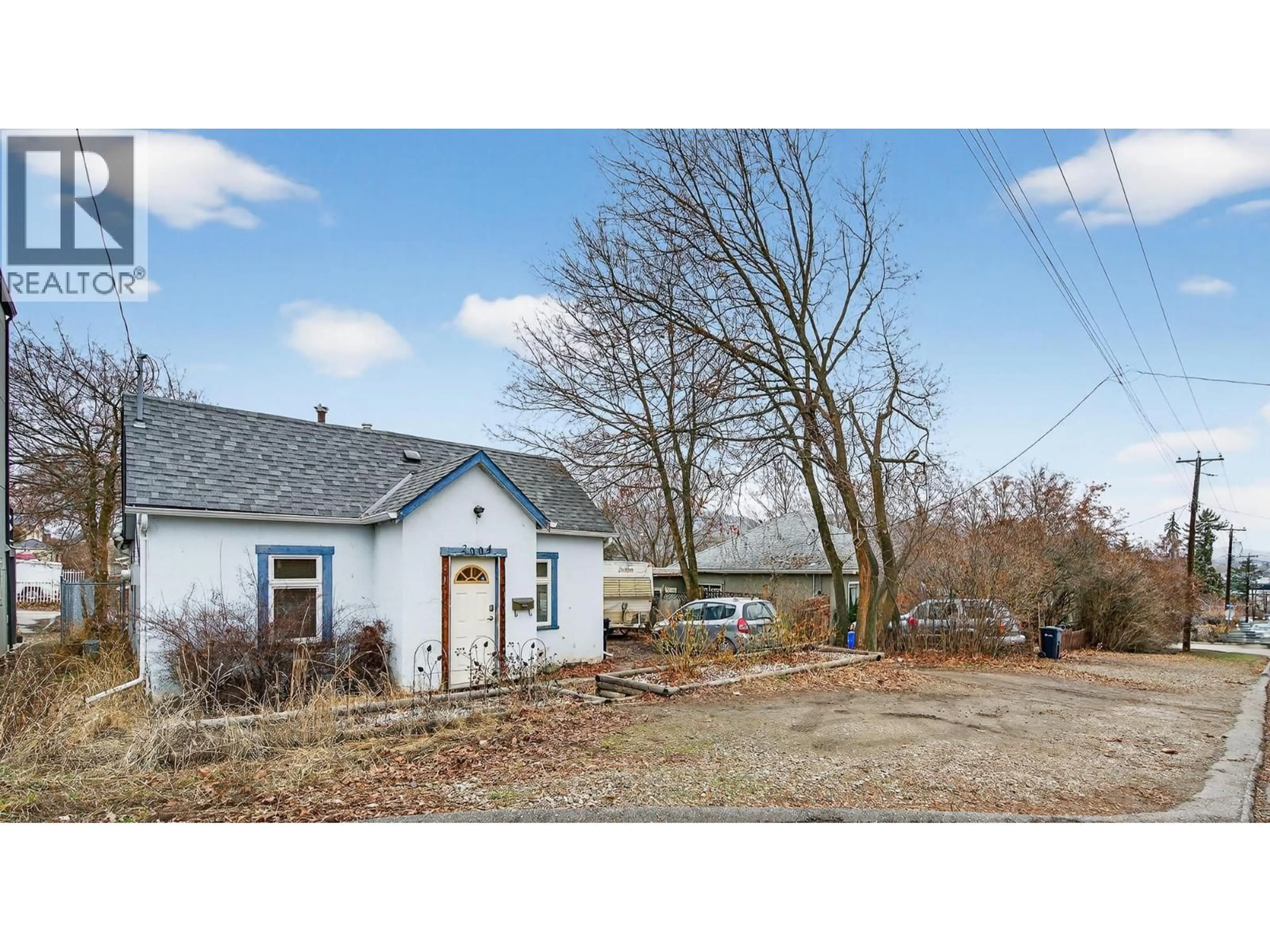 A pic from outside/outdoor area/front of a property/back of a property/a pic from drone, street for 2004 33 STREET, Vernon British Columbia V1T5R6