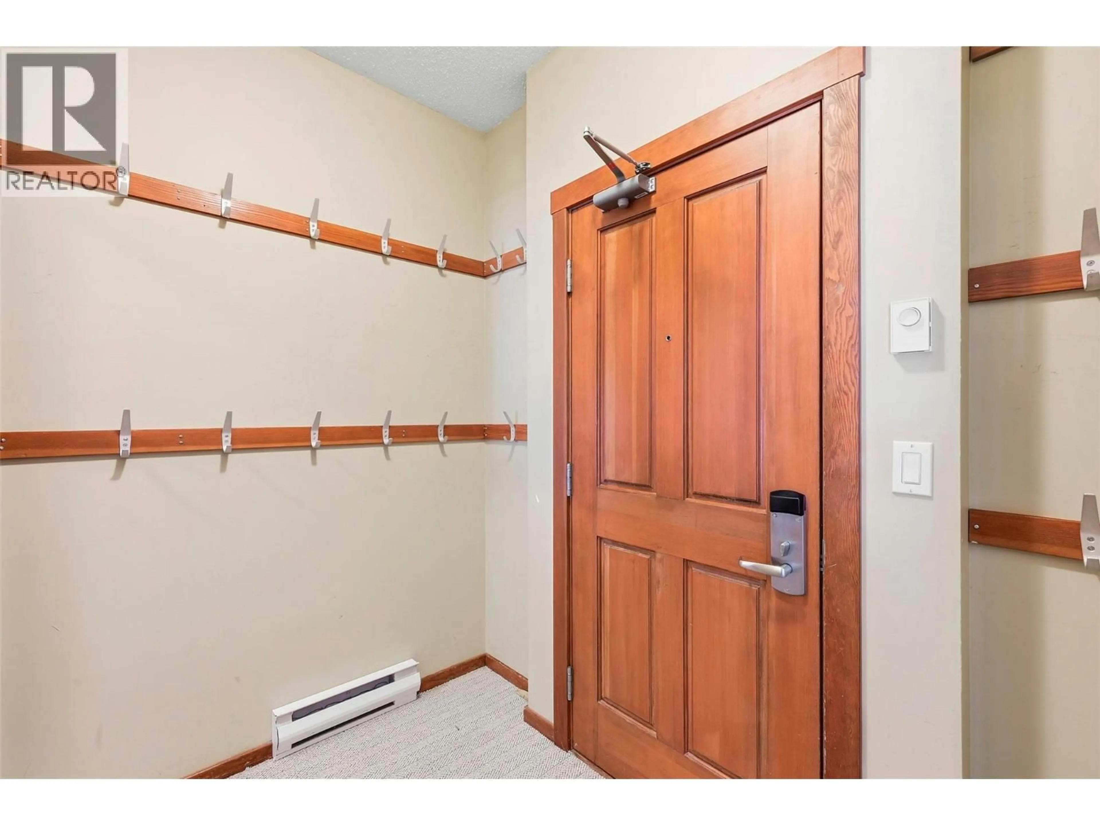 Indoor entryway for 102 - 3190 CREEKSIDE WAY, Sun Peaks British Columbia V0E5N0