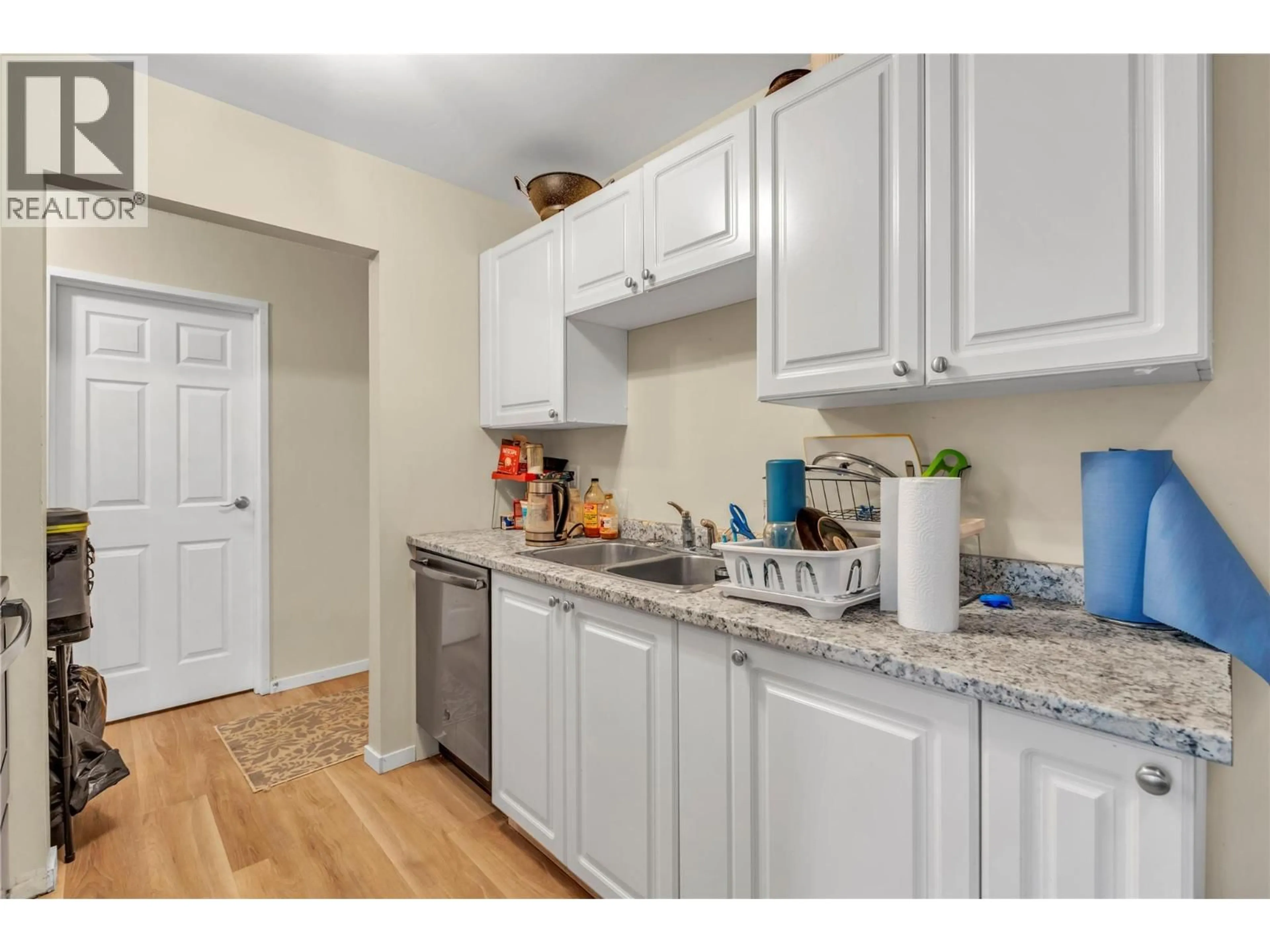 Standard kitchen, unknown for 203 - 66 ANGELA AVE OTHER, Princeton British Columbia V0X1W0