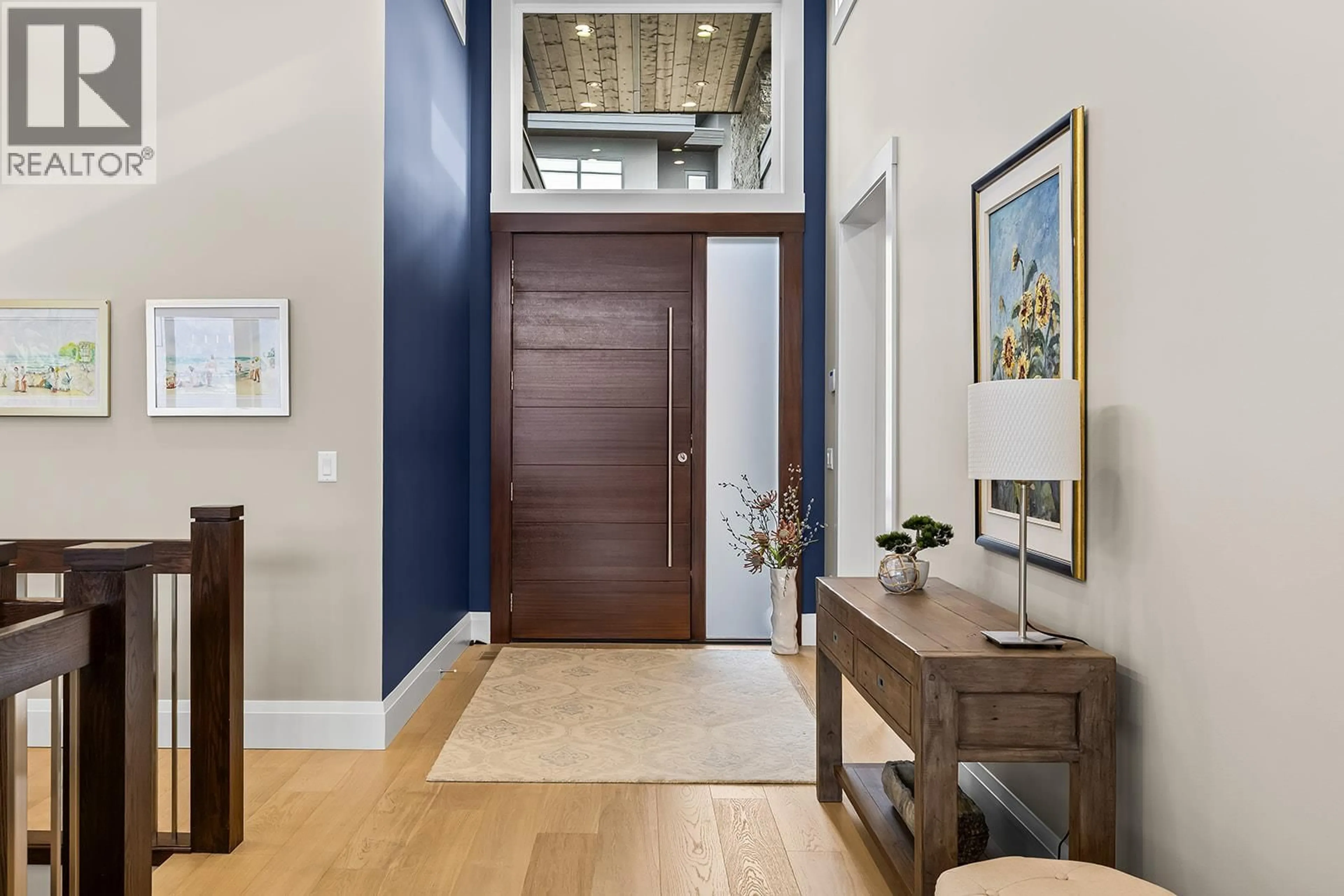 Indoor entryway for 1504 MARBLE LEDGE DRIVE, Lake Country British Columbia V4V2T4