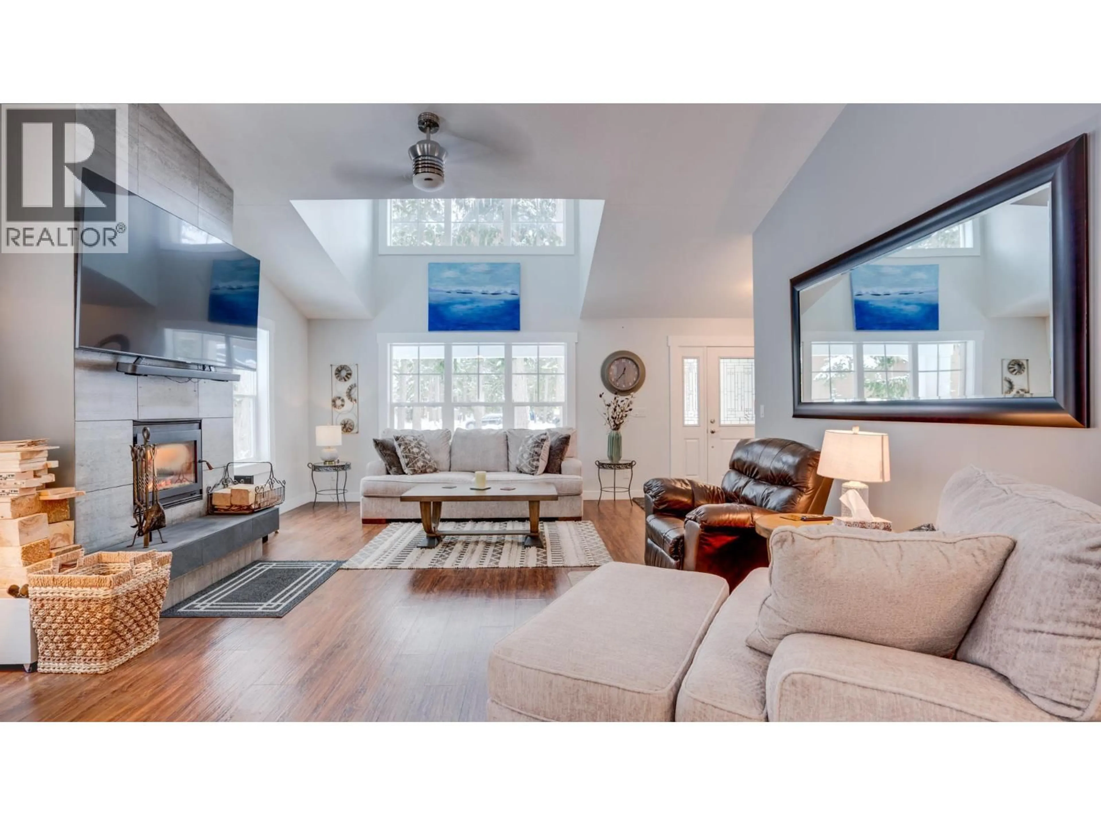 Living room with furniture, unknown for 87 - 3453 CESSNA ROAD, Enderby British Columbia V0E1V5