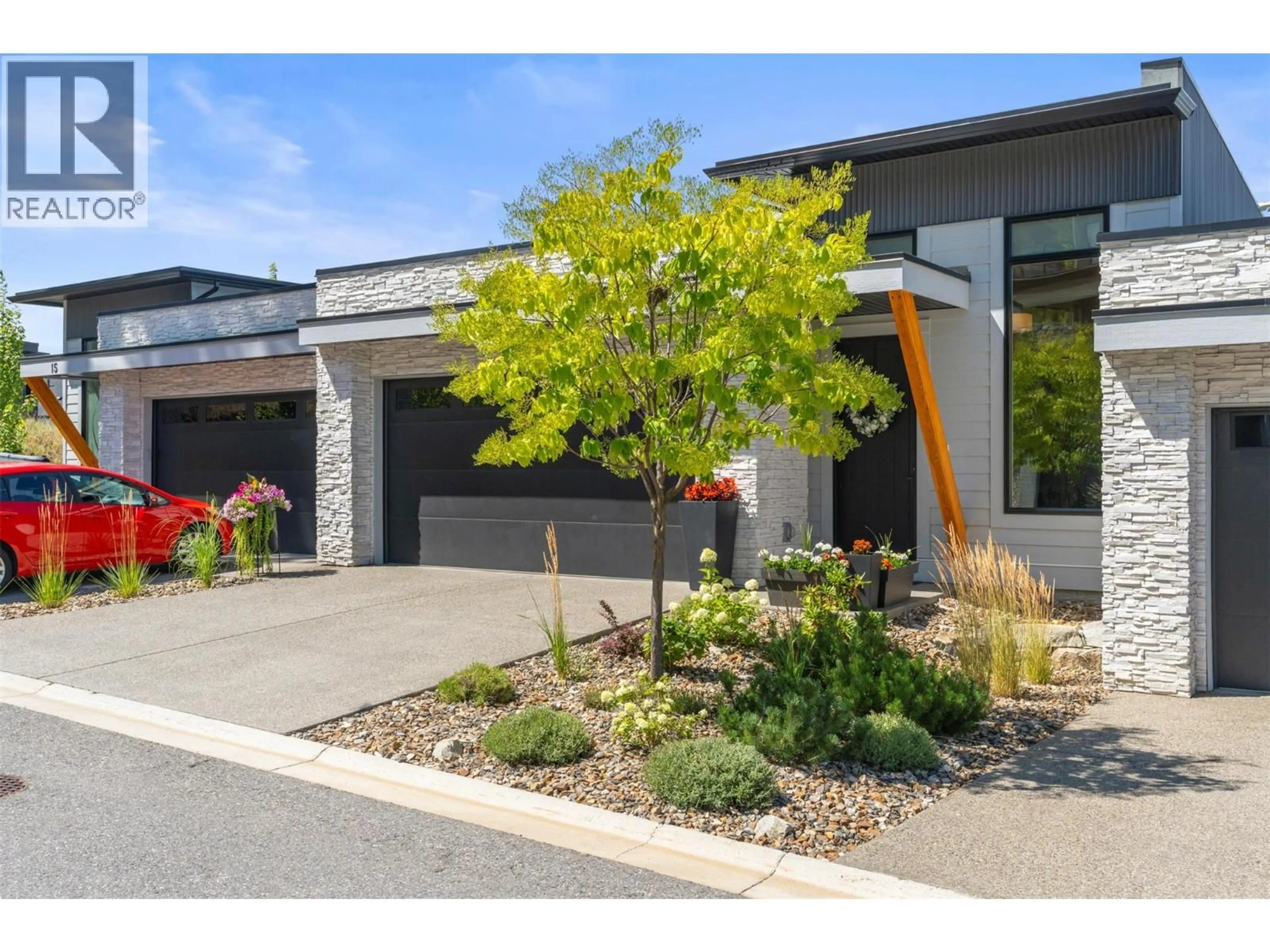 Home with brick exterior material, street for 13 - 269 DIAMOND WAY, Vernon British Columbia V1H0A3