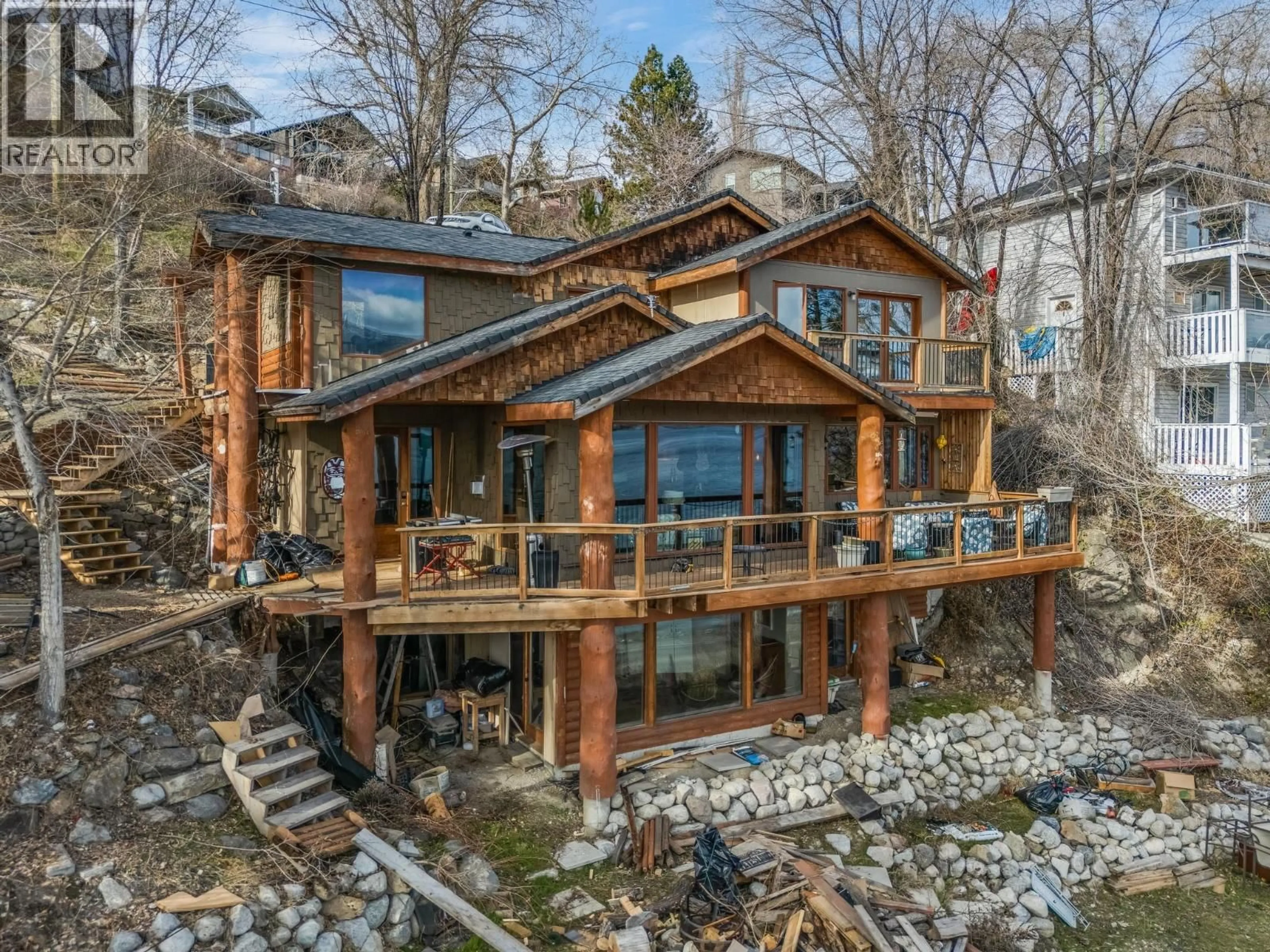 A pic from outside/outdoor area/front of a property/back of a property/a pic from drone, water/lake/river/ocean view for 6261 RENFREW ROAD, Peachland British Columbia V0H1X7