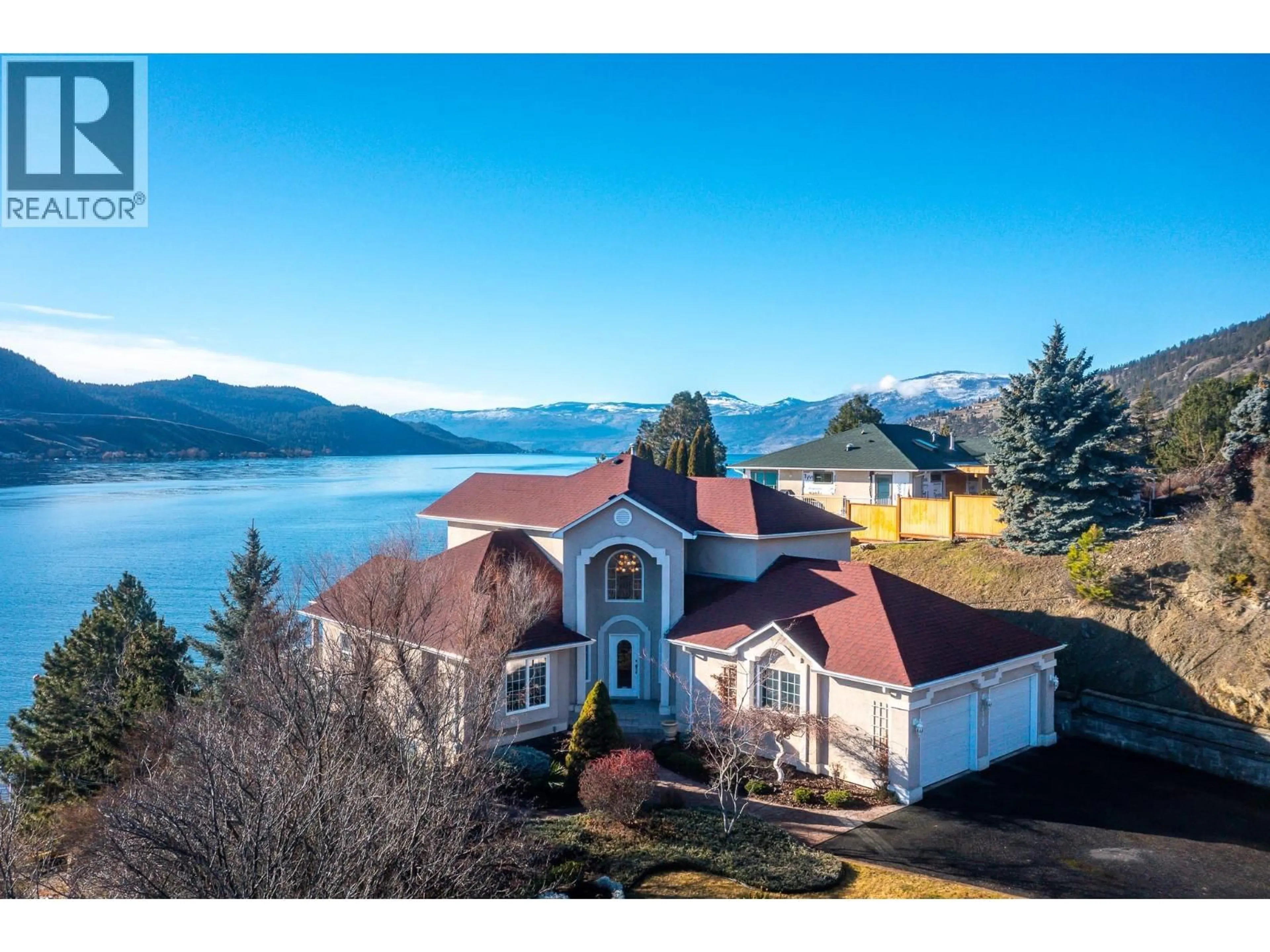 A pic from outside/outdoor area/front of a property/back of a property/a pic from drone, water/lake/river/ocean view for 7504 KENNEDY LANE, Vernon British Columbia V1H1C4