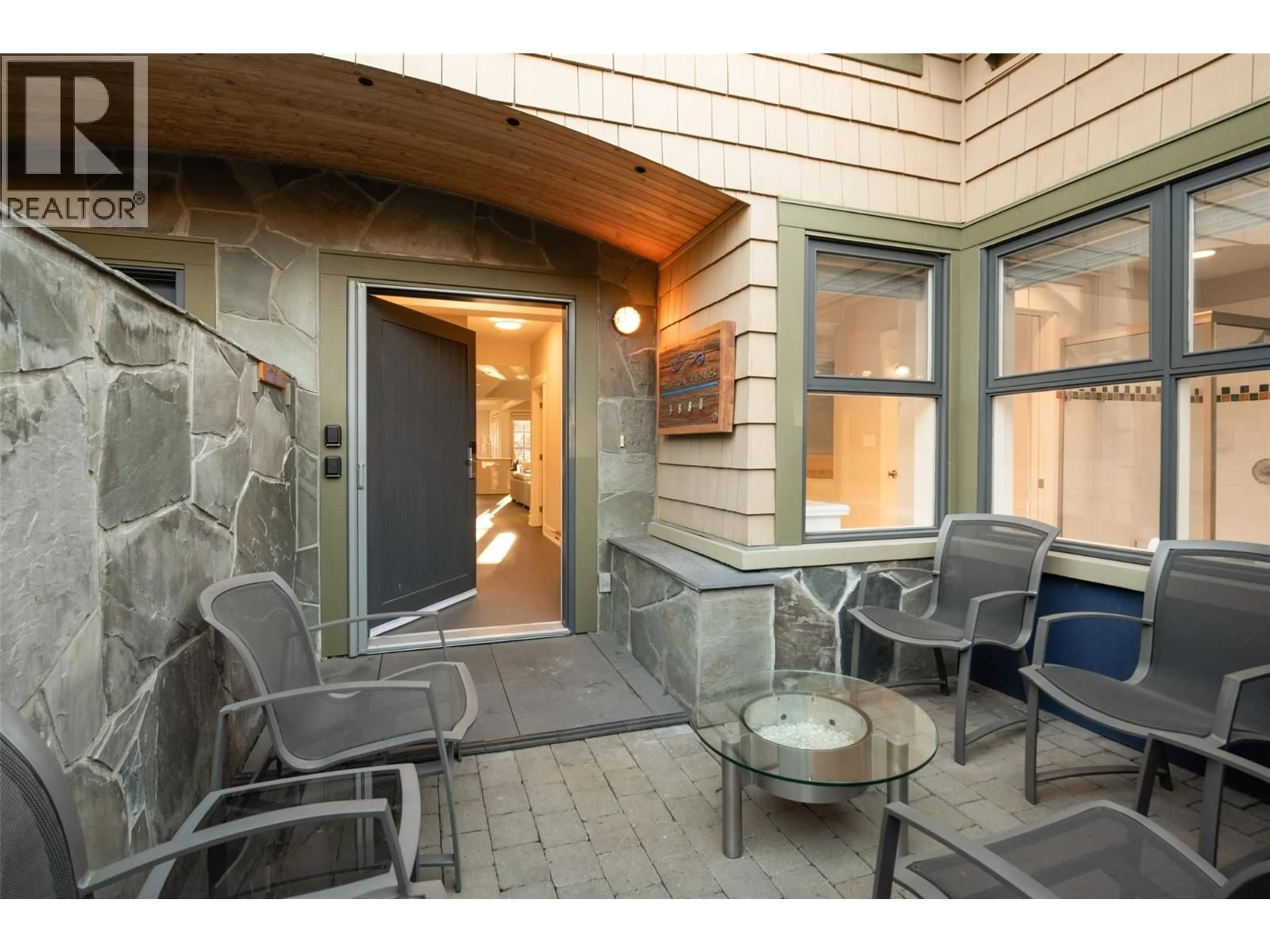 Patio, street for 523 - 3880 TRUSWELL ROAD, Kelowna British Columbia V1W5A2