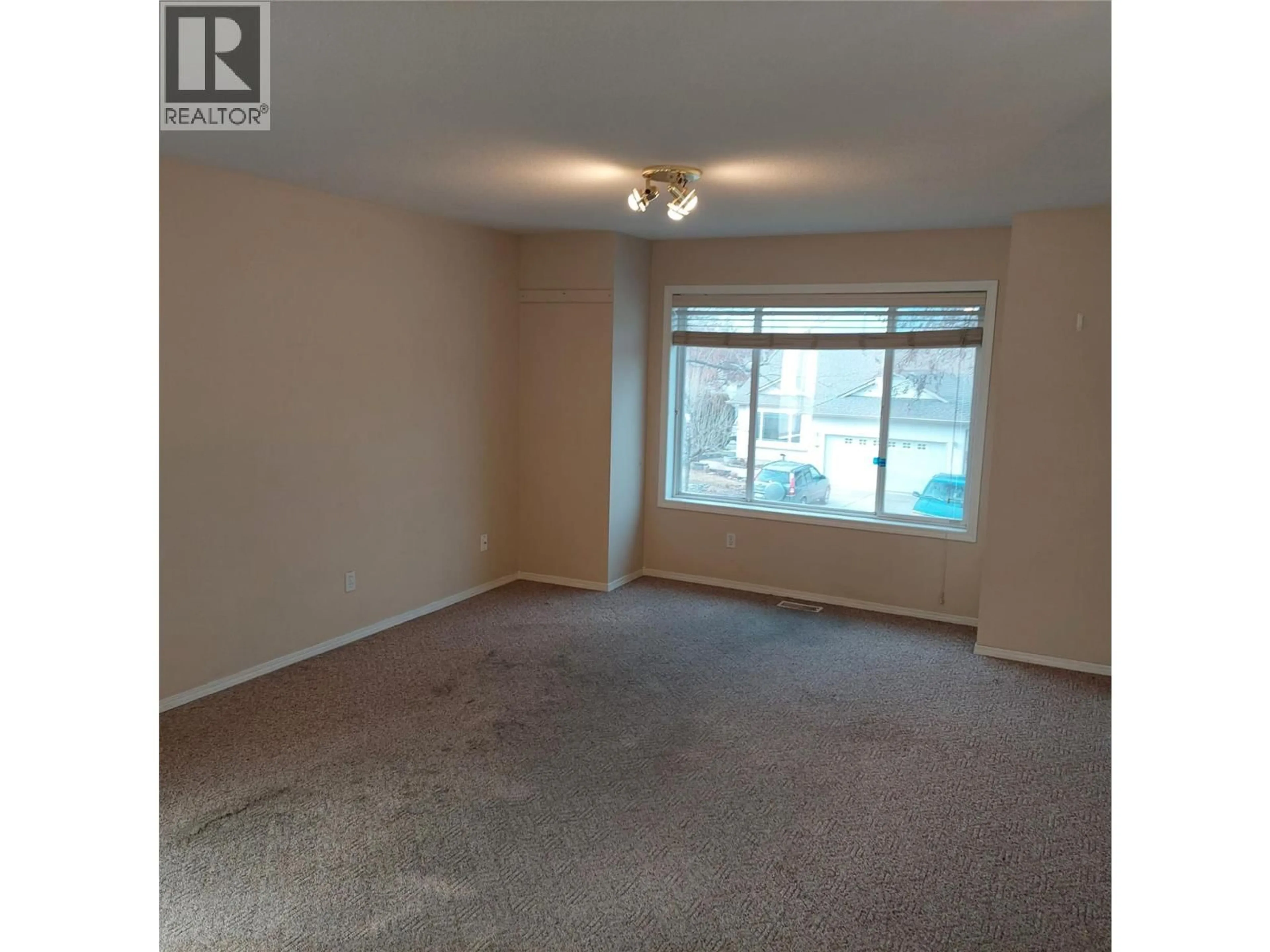 A pic of a room for 273 BRIGHTON ROAD, Kelowna British Columbia V1X6V5
