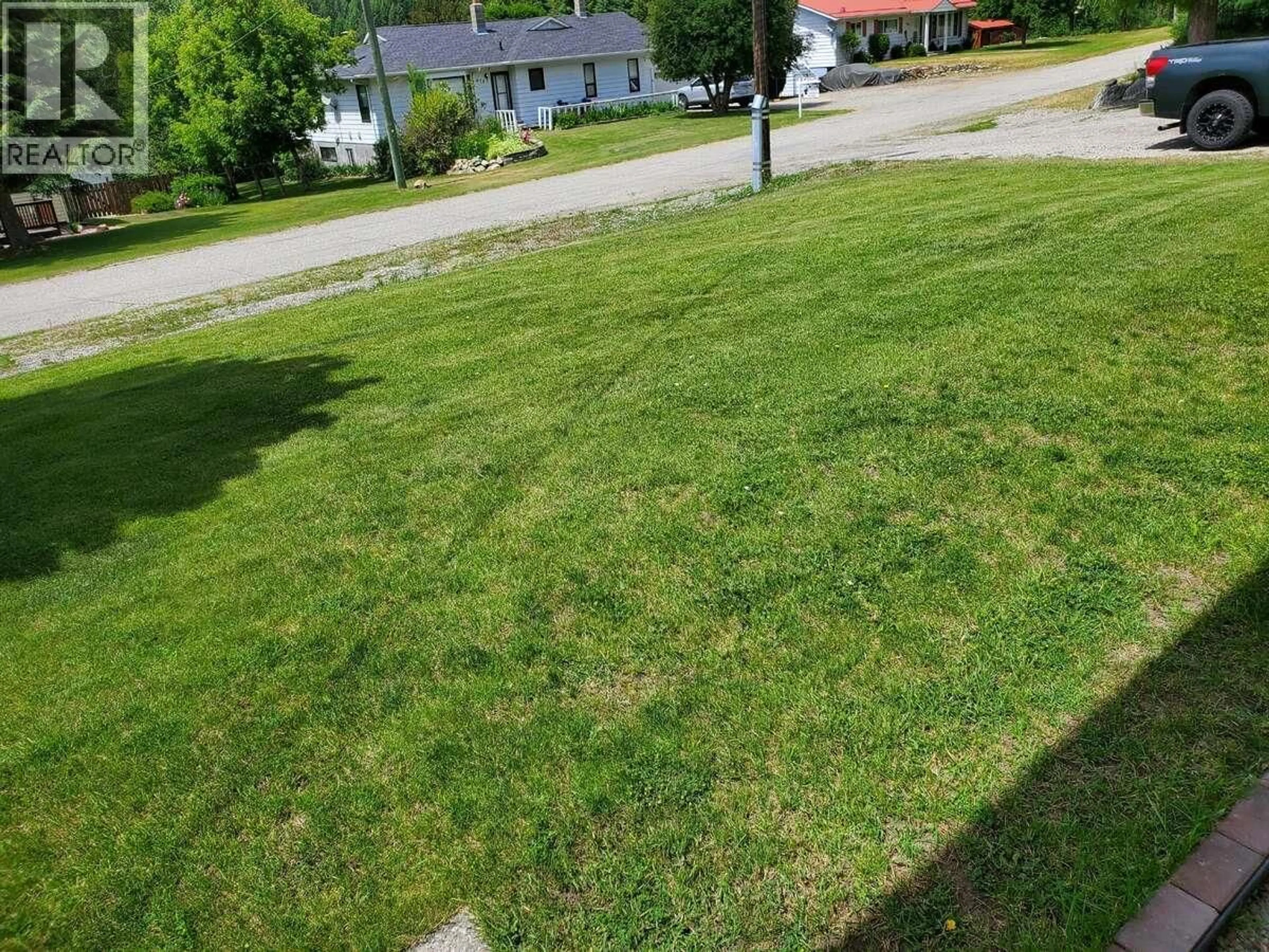 A pic from outside/outdoor area/front of a property/back of a property/a pic from drone, street for 868 NORTH KIMBERLEY AVENUE, Greenwood British Columbia V0H1J0