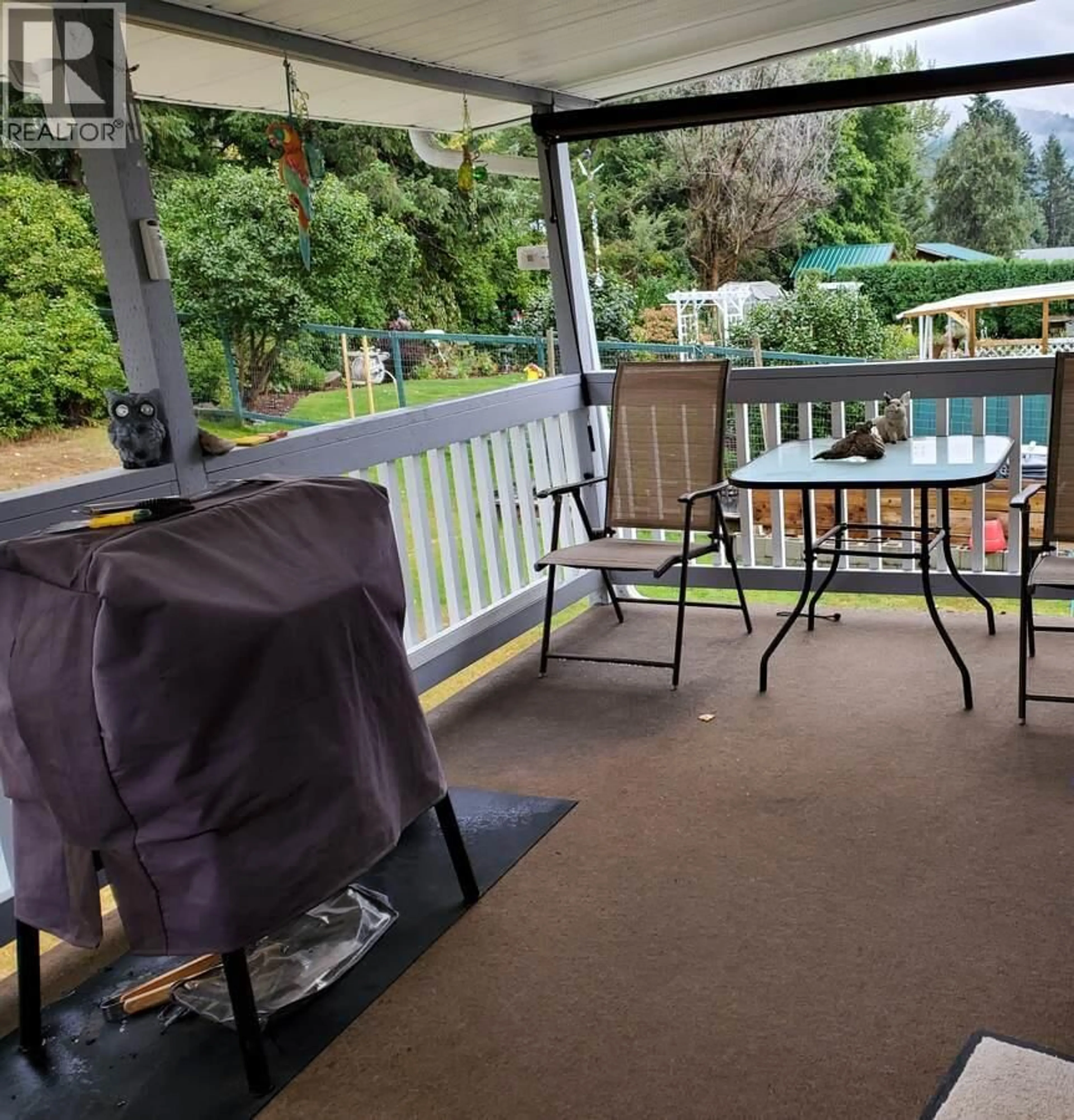 Patio, water/lake/river/ocean view for 868 NORTH KIMBERLEY AVENUE, Greenwood British Columbia V0H1J0
