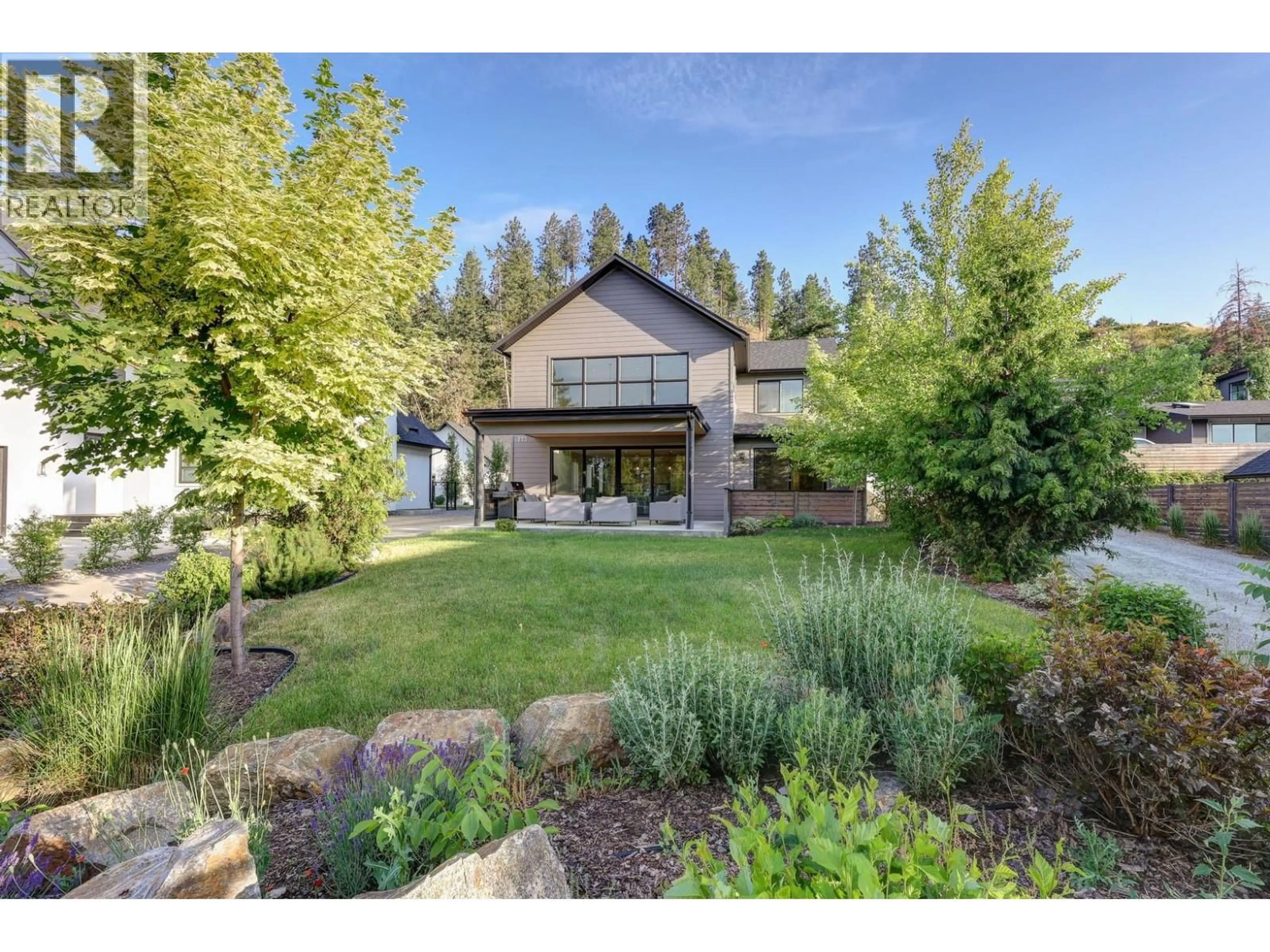 A pic from outside/outdoor area/front of a property/back of a property/a pic from drone, unknown for 773 BARNABY ROAD, Kelowna British Columbia V1W4N9