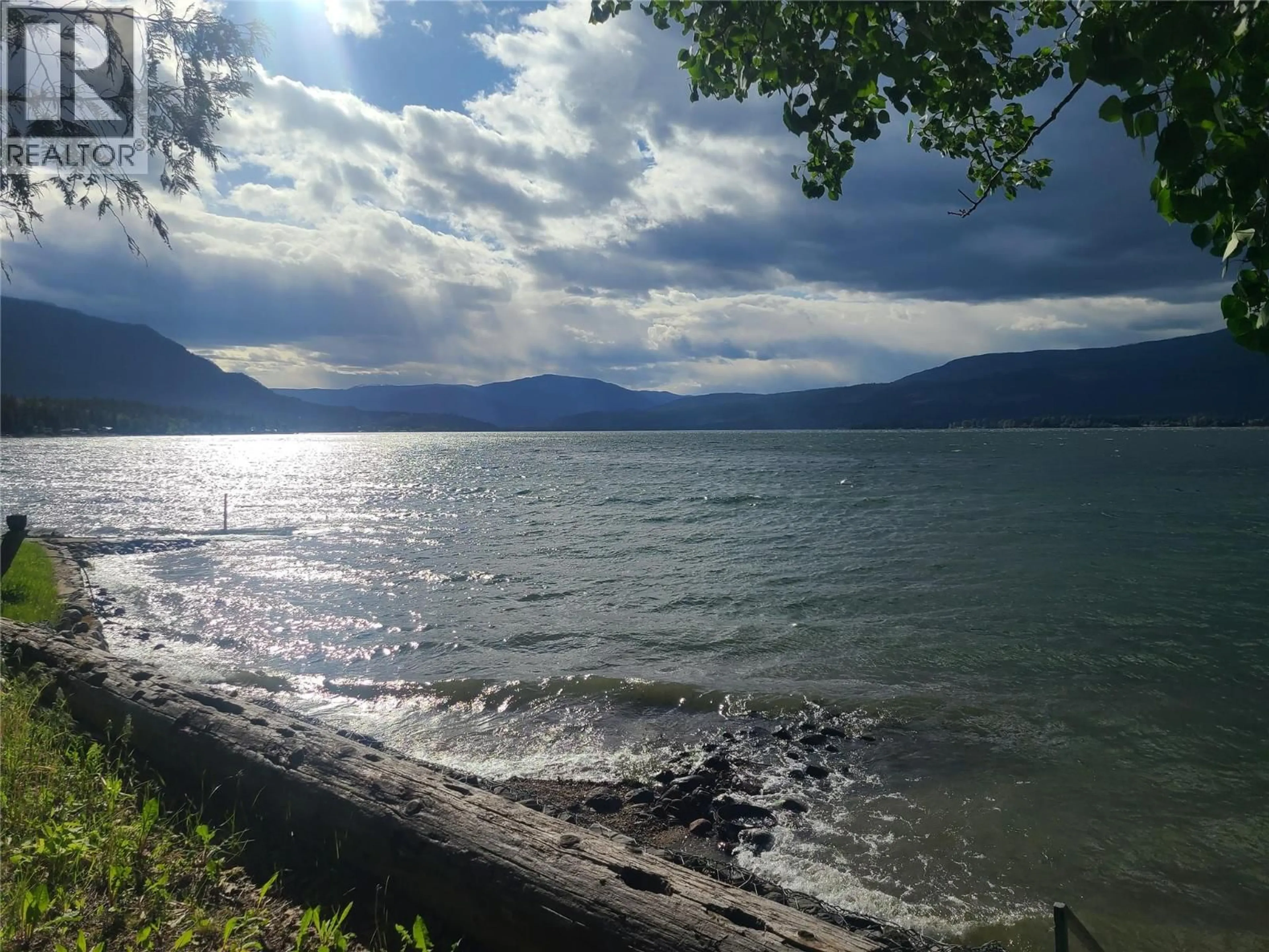 Blurry image for 1756 BLIND BAY ROAD, Blind Bay British Columbia V0E2W0