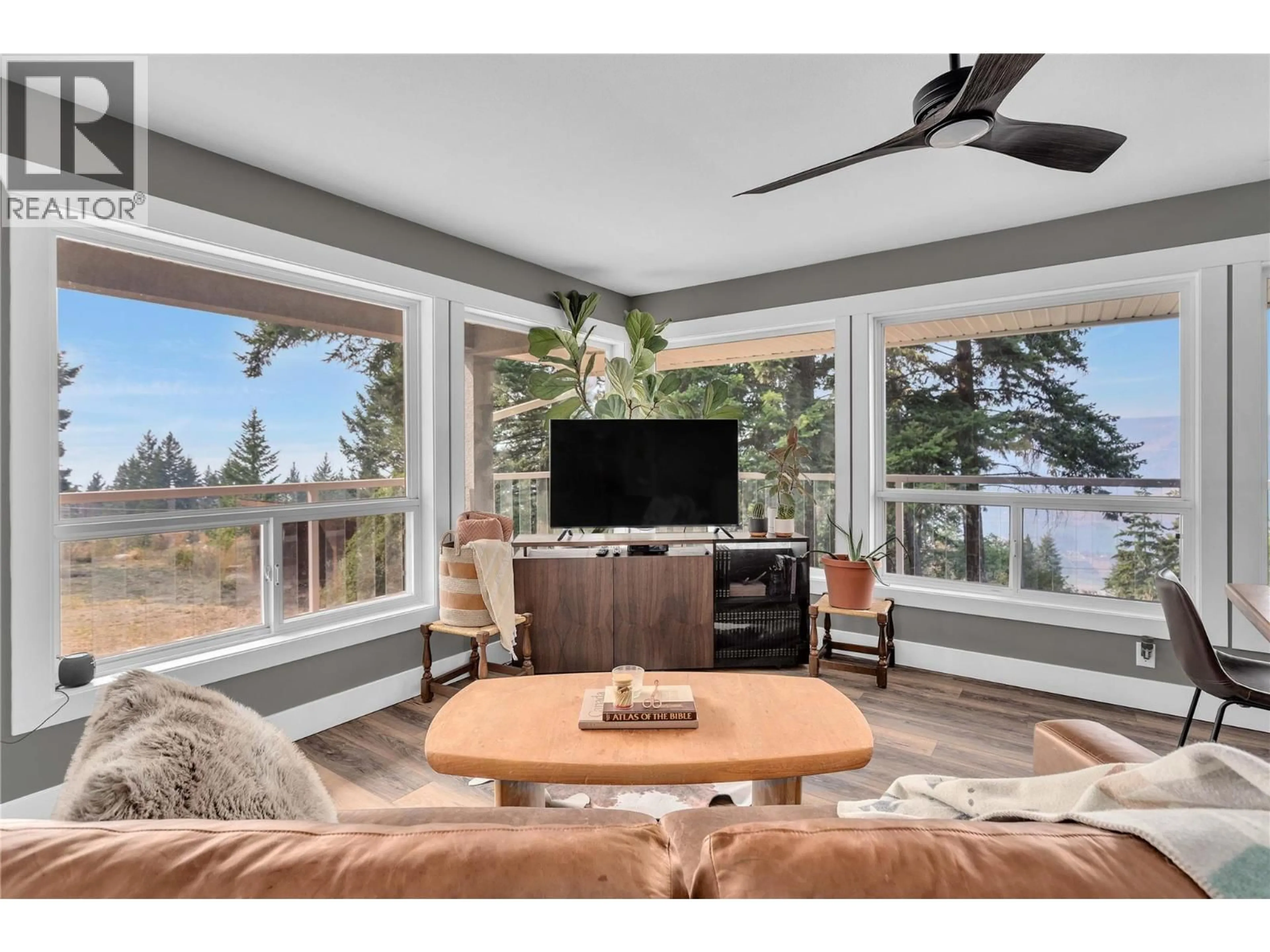 Living room with furniture, unknown for 6011 OYAMA LAKE ROAD, Lake Country British Columbia V4V2C9