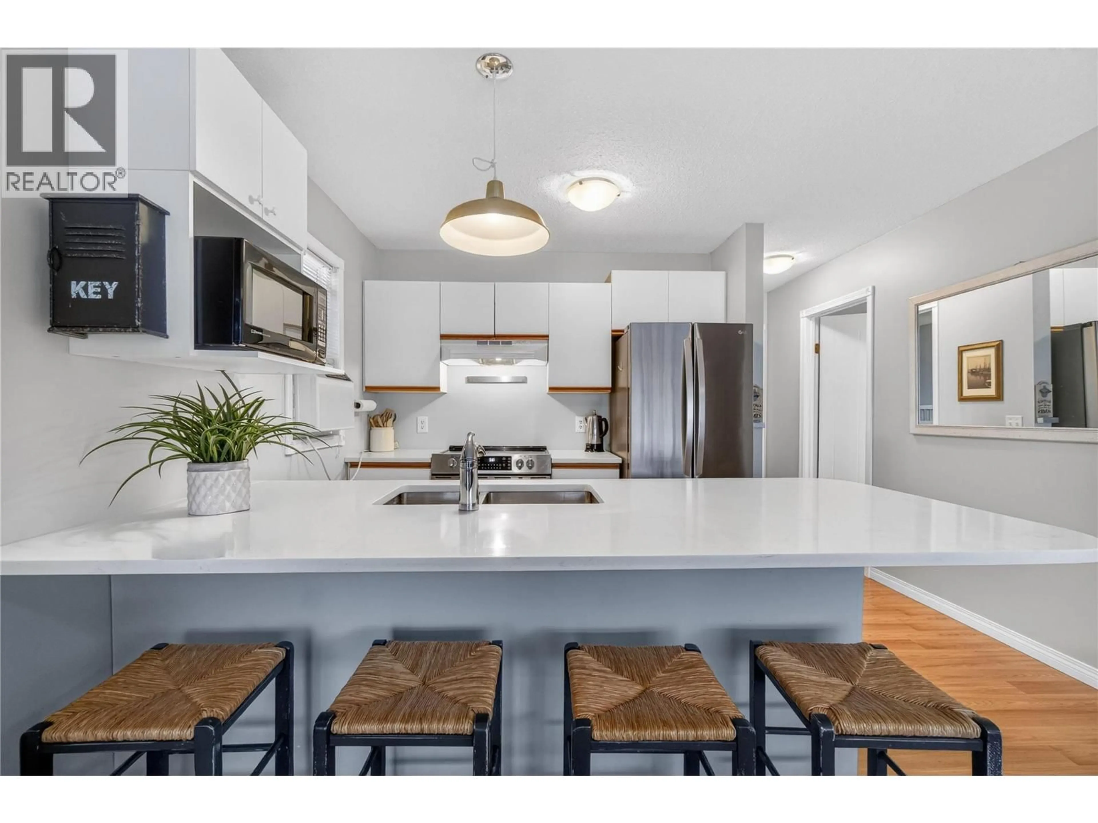 Open concept kitchen, unknown for 15 - 505 POAGE AVENUE, Sicamous British Columbia V0E2V1