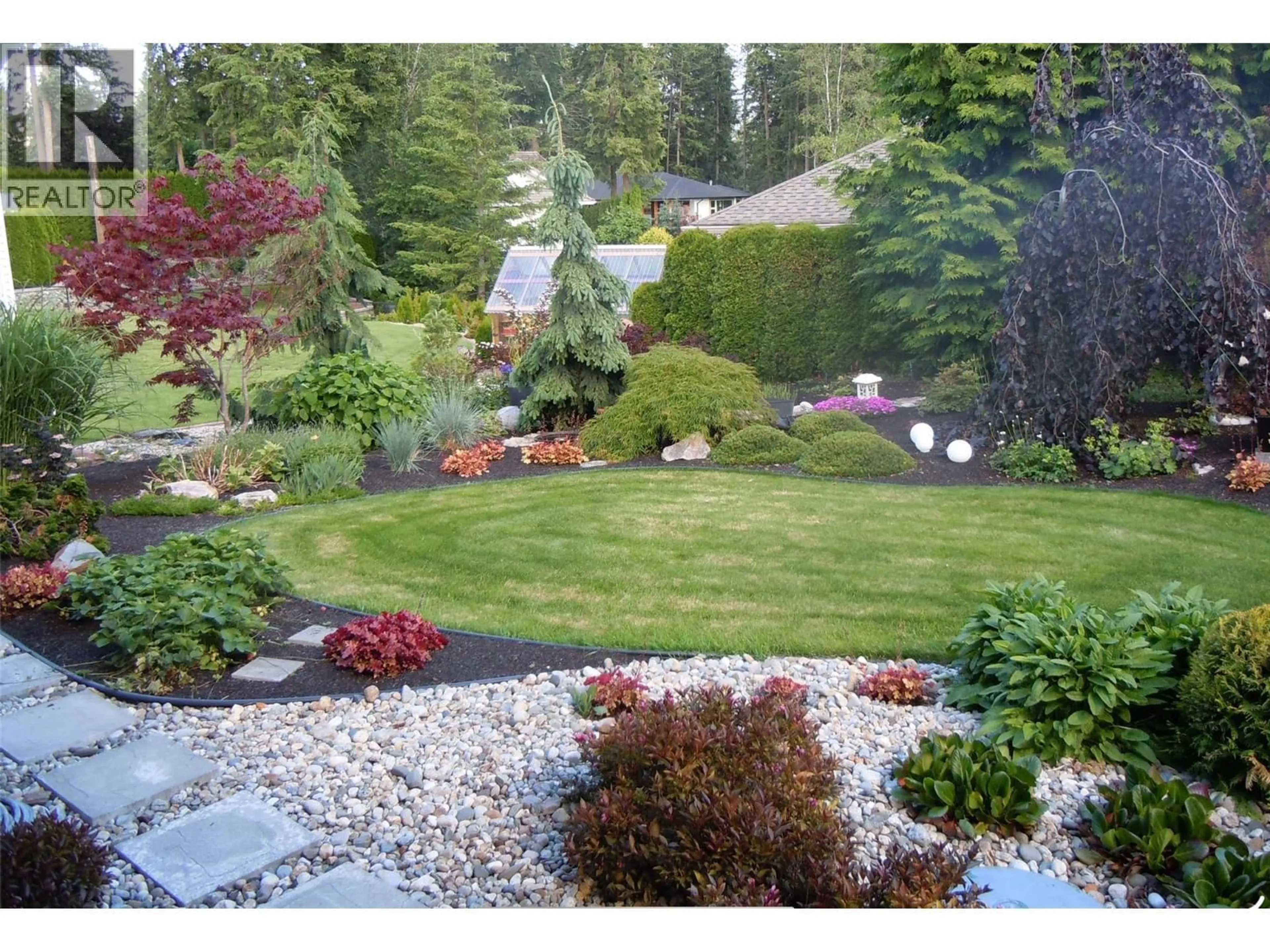 Patio, unknown for 2523 GOLF VIEW CRESCENT, Blind Bay British Columbia V0E1H1