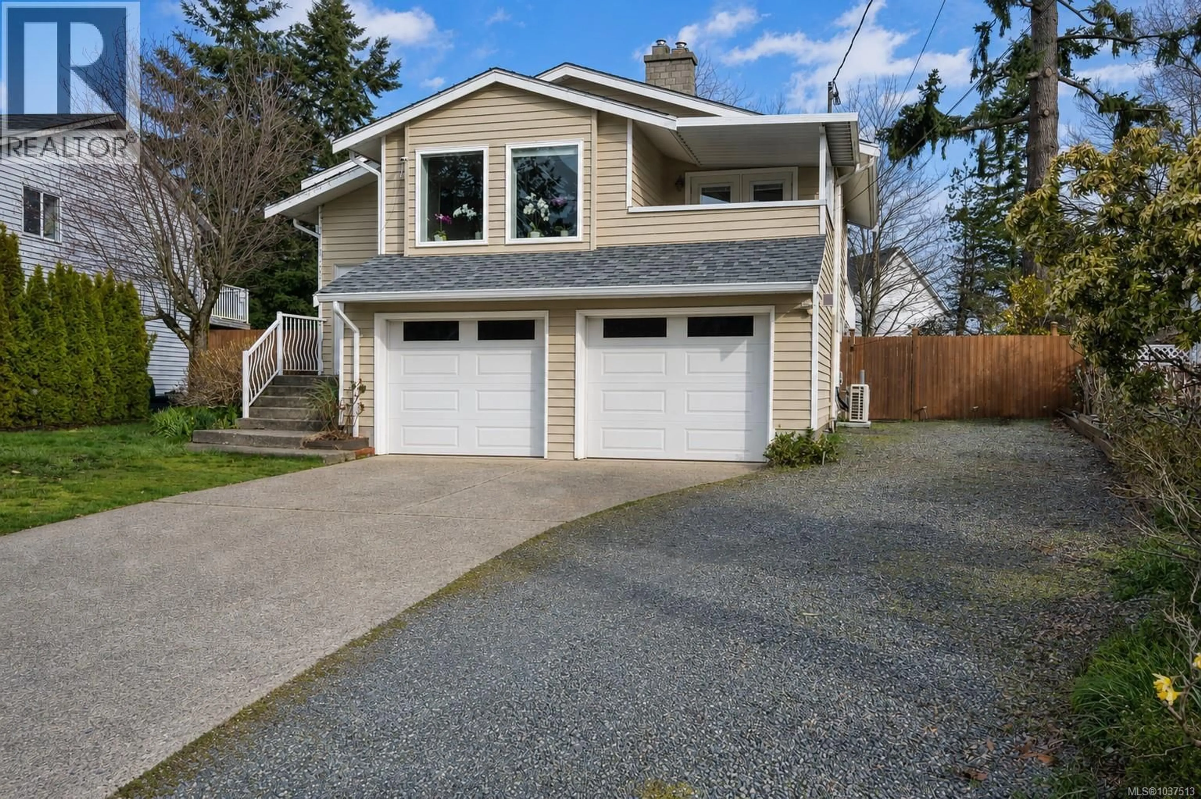 Home with vinyl exterior material, street for 224 ARDOON PLACE, Nanaimo British Columbia V9T4V9