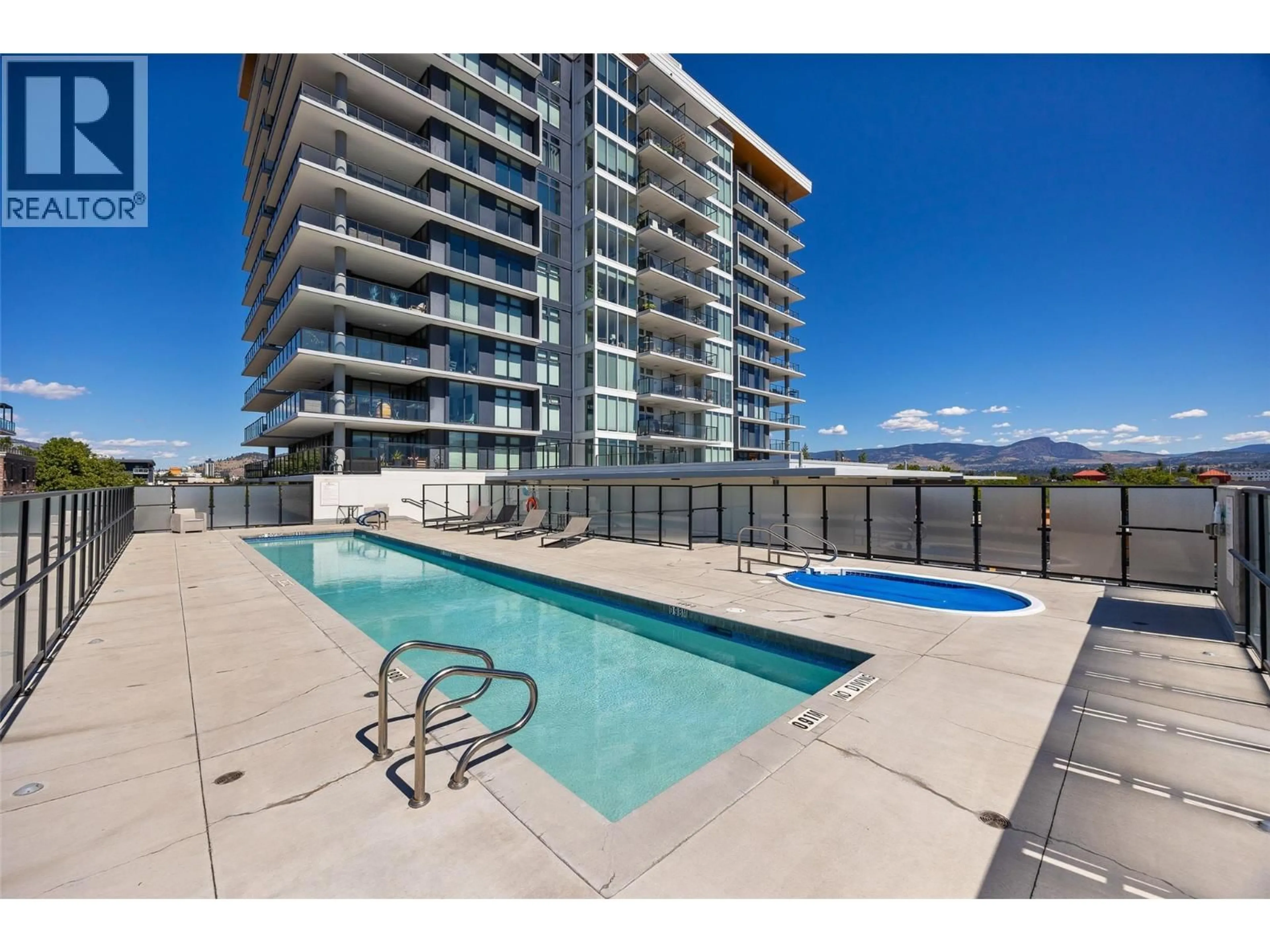 Pool for 505 - 485 GROVES AVENUE, Kelowna British Columbia V1Y0C1