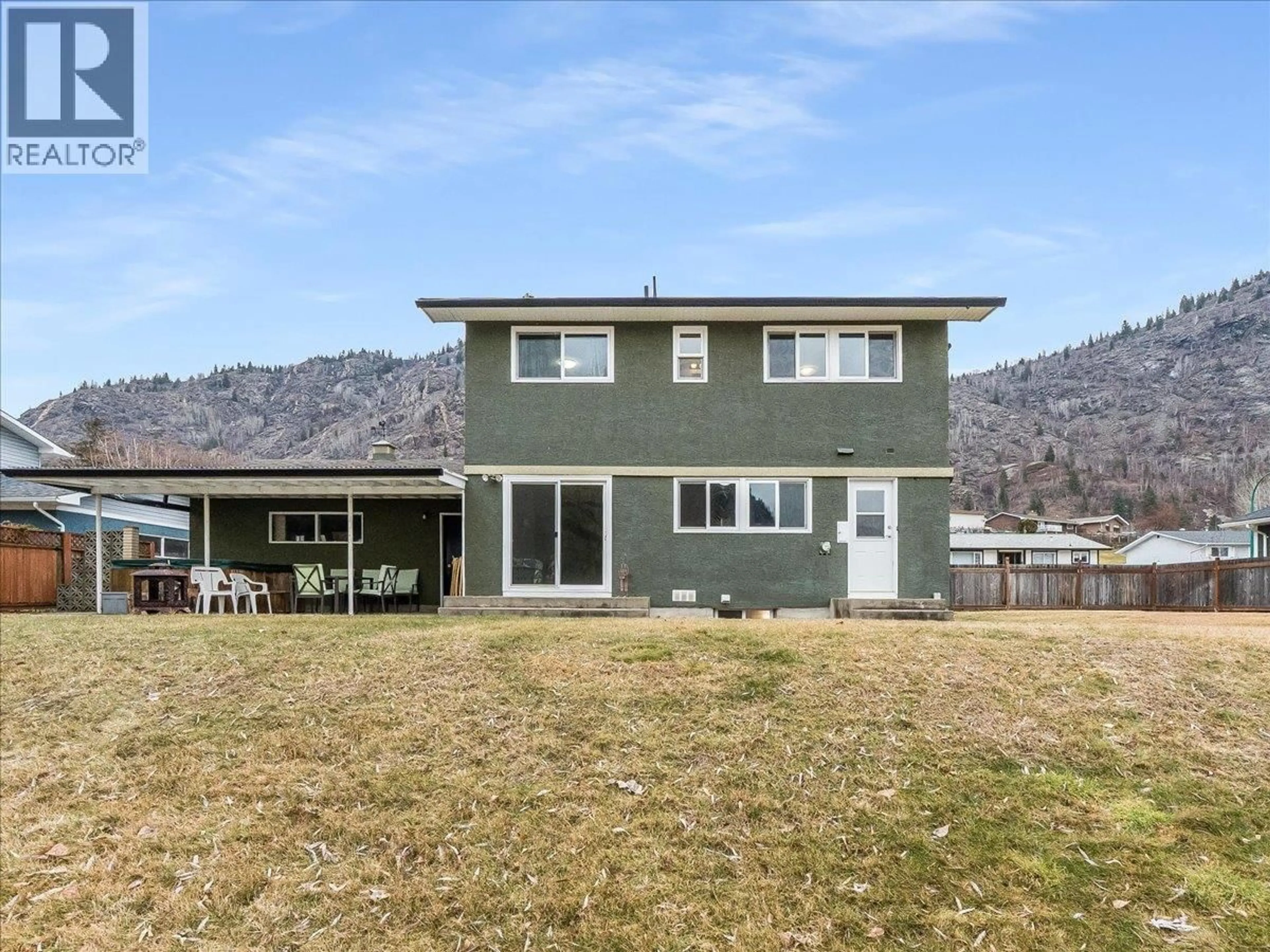 Home with vinyl exterior material, mountain view for 3866 CARNATION DRIVE, Trail British Columbia V1R4W9