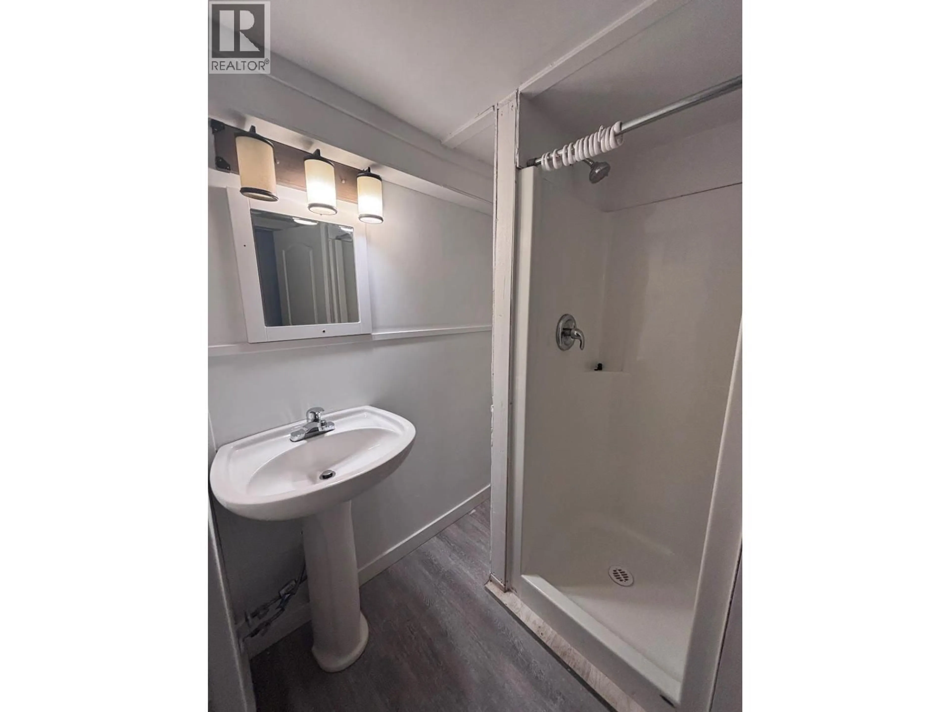 A pic of a room for 6 - 1720 WESTSYDE ROAD, Kamloops British Columbia v2b7b7