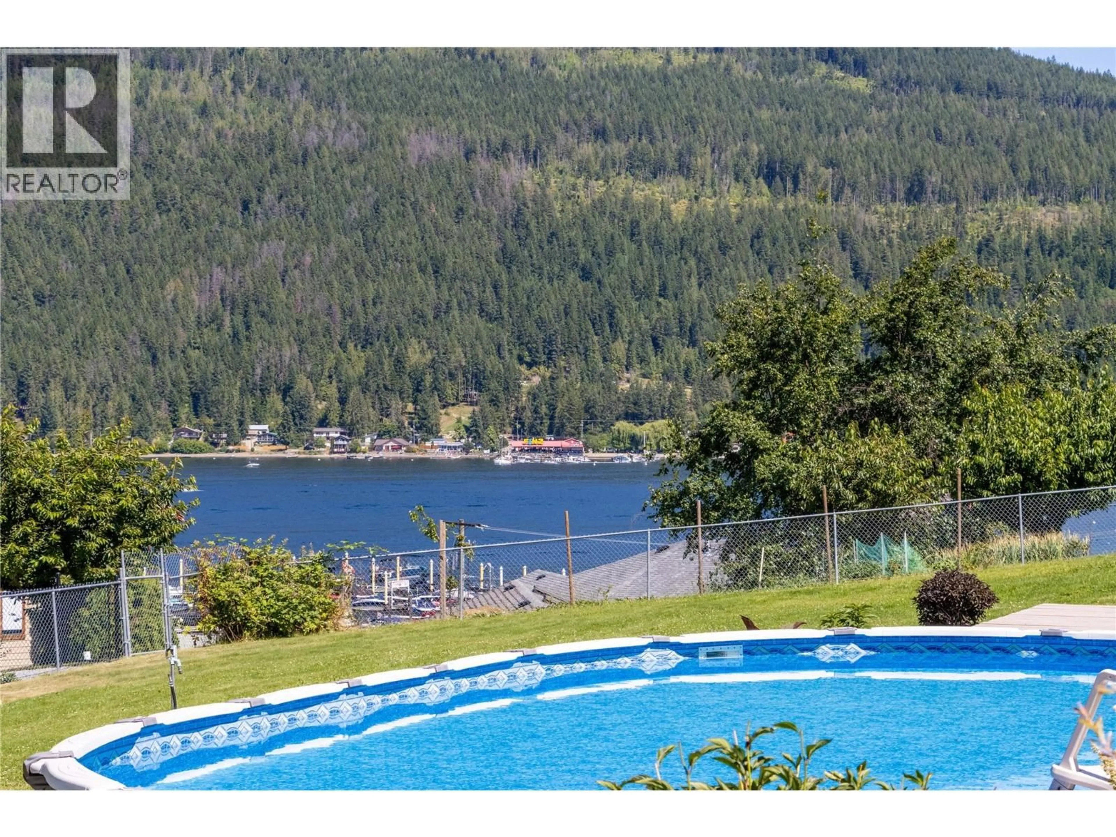 Pool for 2484 SUNRISE BOULEVARD, Blind Bay British Columbia V0E2W2