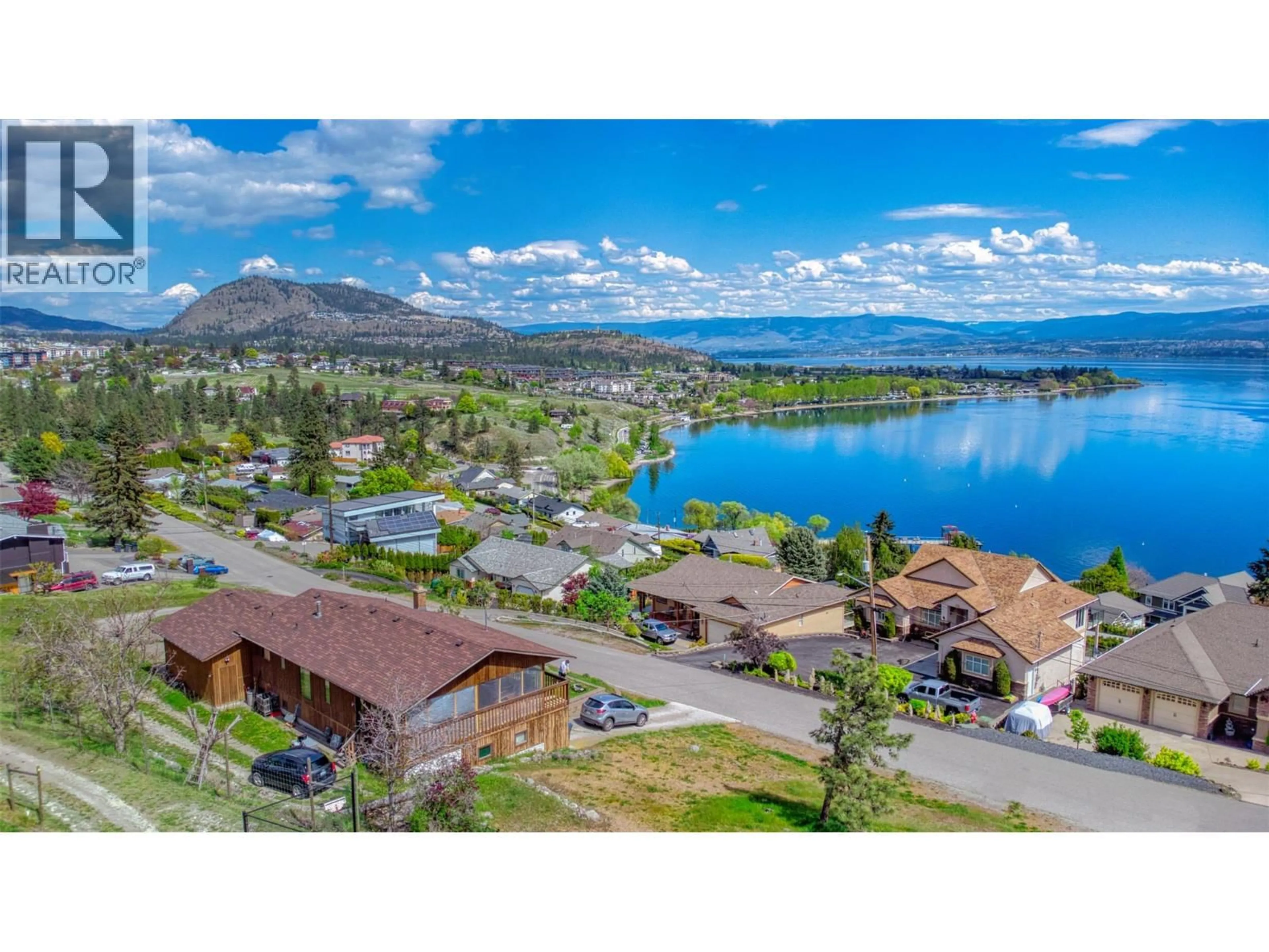 A pic from outside/outdoor area/front of a property/back of a property/a pic from drone, water/lake/river/ocean view for 3924 HARDING ROAD, West Kelowna British Columbia V4T2J9
