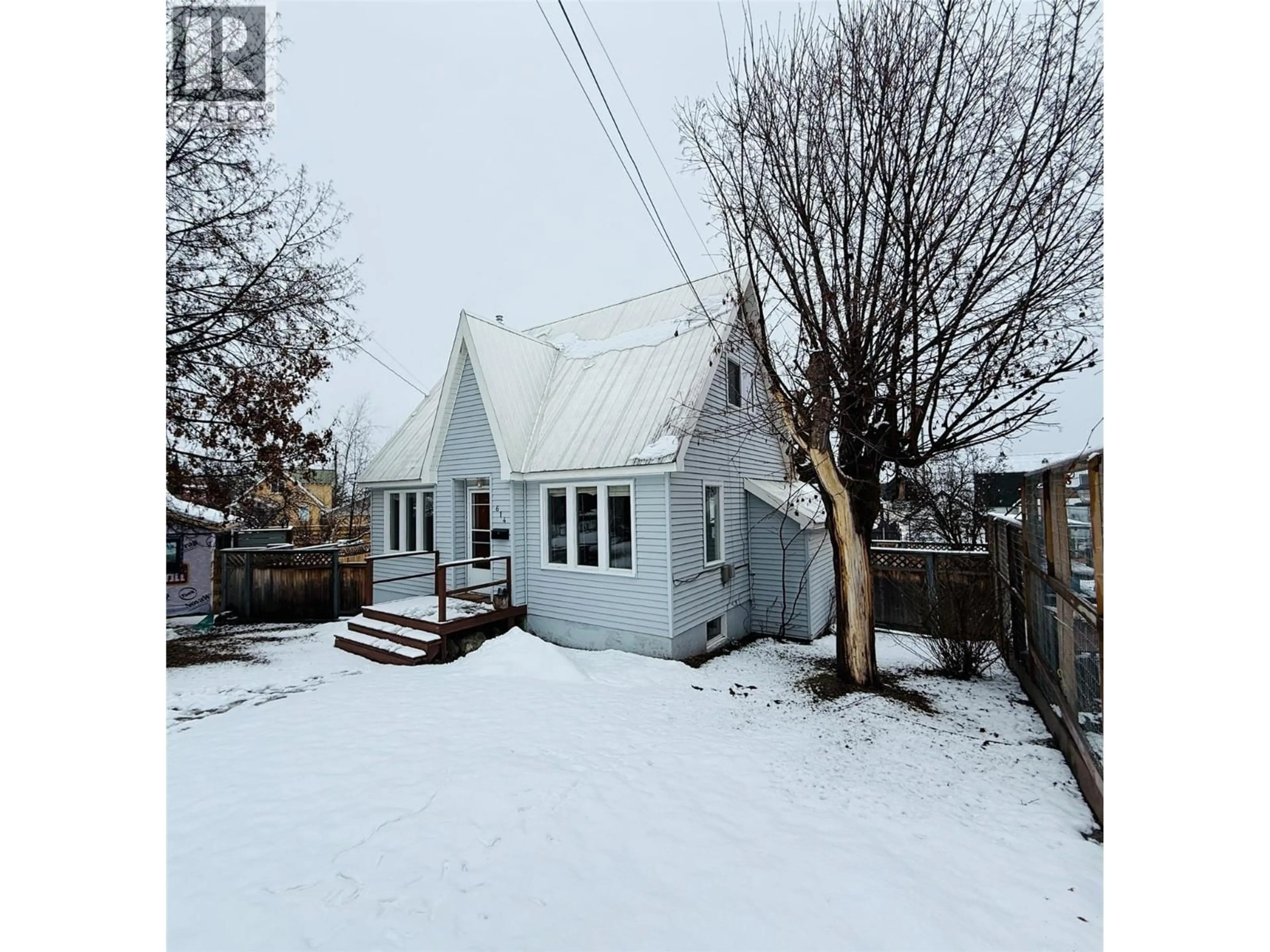 A pic from outside/outdoor area/front of a property/back of a property/a pic from drone, street for 614 NELSON STREET, Kimberley British Columbia V1A2M6