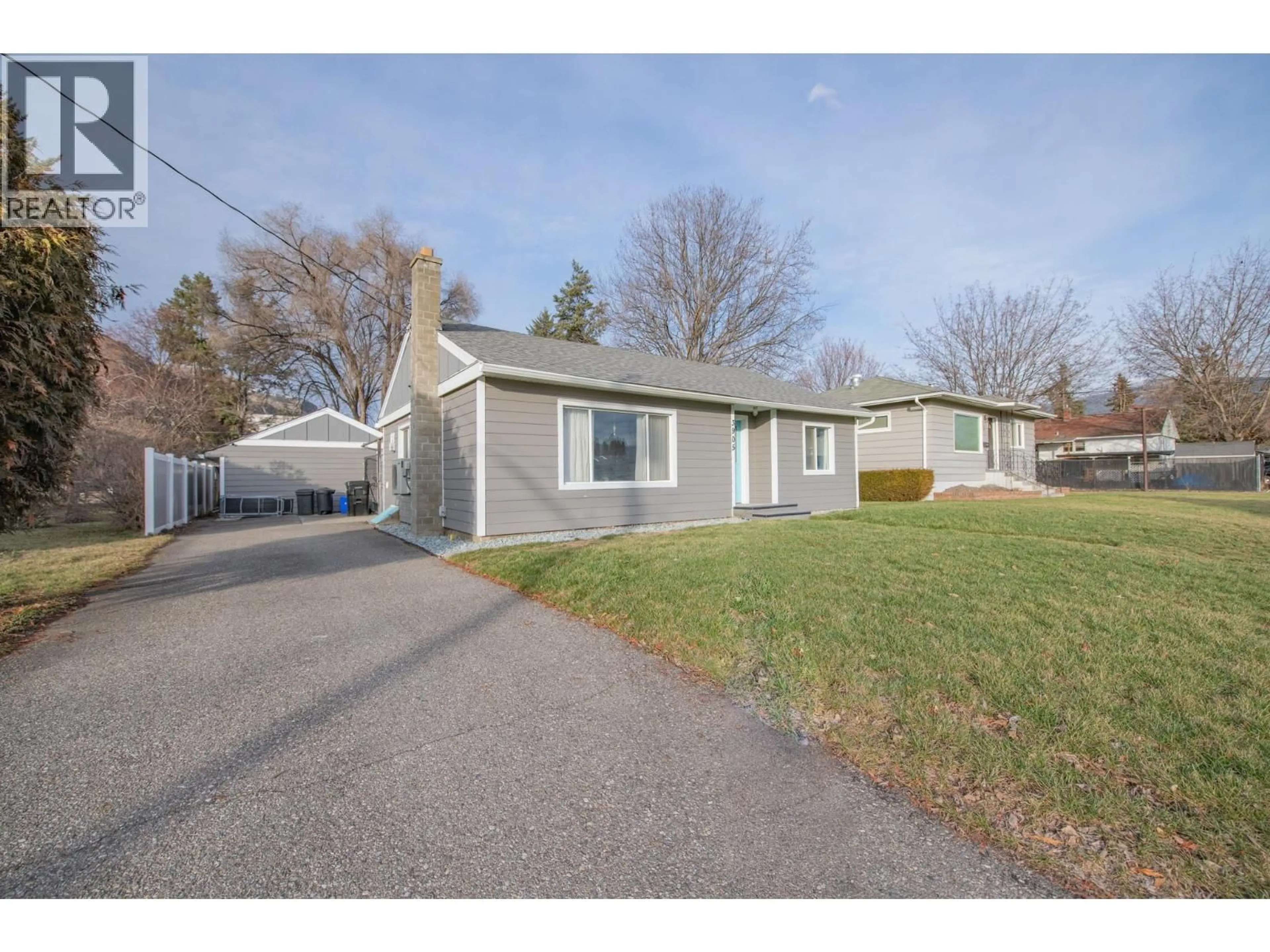 A pic from outside/outdoor area/front of a property/back of a property/a pic from drone, street for 3905 28 AVENUE, Vernon British Columbia v1t1x3