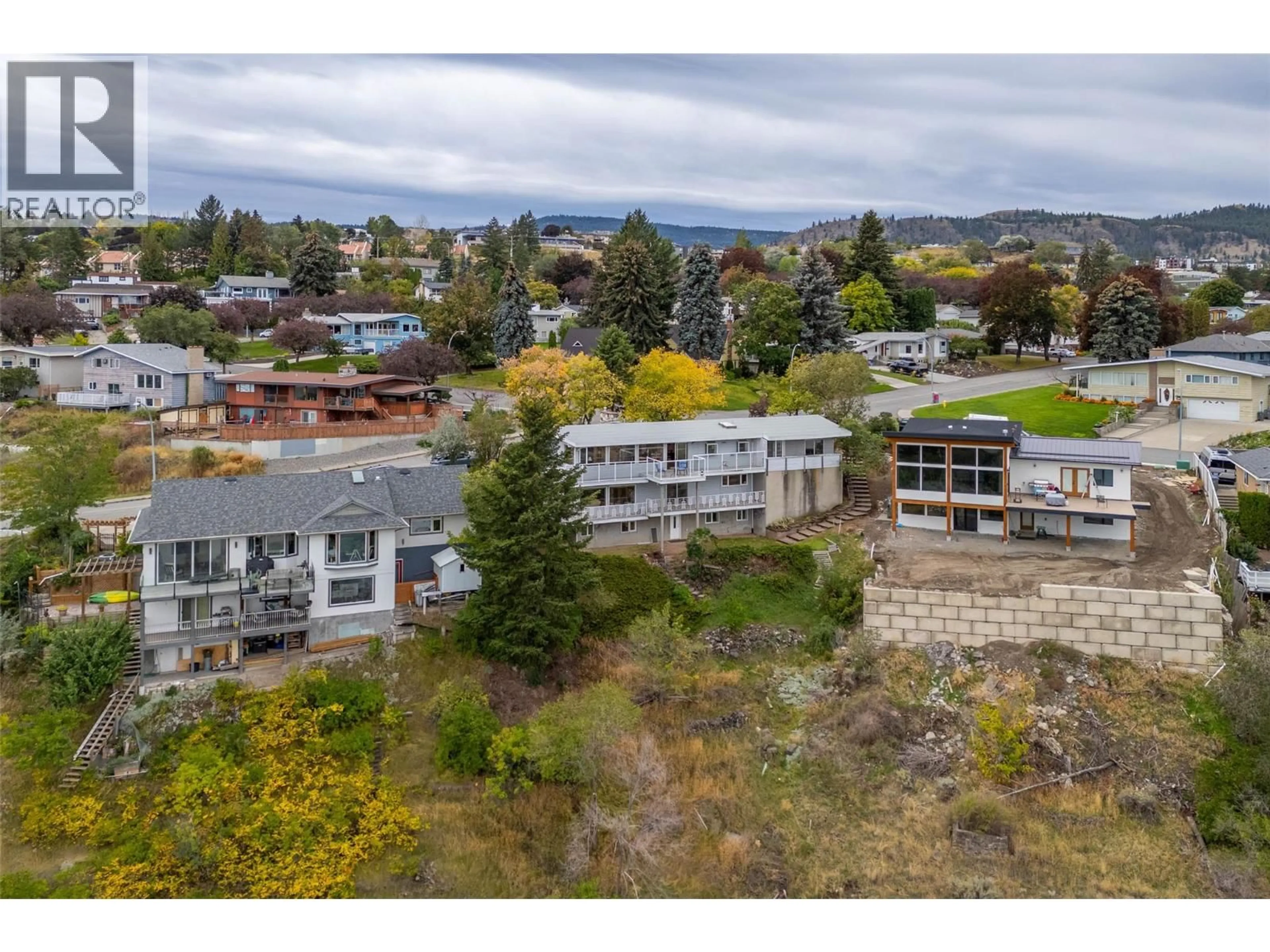A pic from outside/outdoor area/front of a property/back of a property/a pic from drone, mountain view for 402 STRATHCONA TERRACE, Kamloops British Columbia V2C1B9