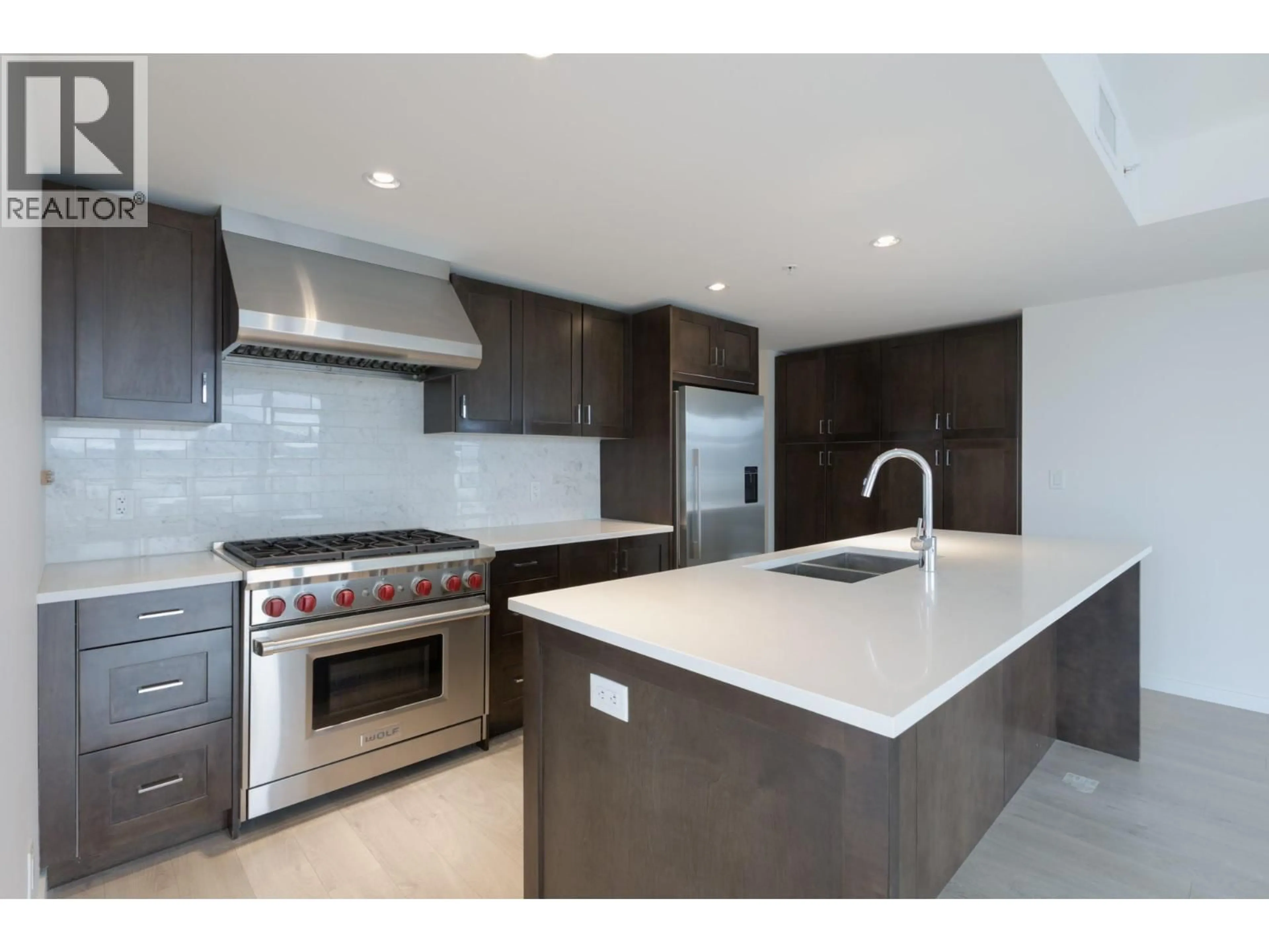 Unknown for 406 - 485 GROVES AVENUE, Kelowna British Columbia V1Y0C1