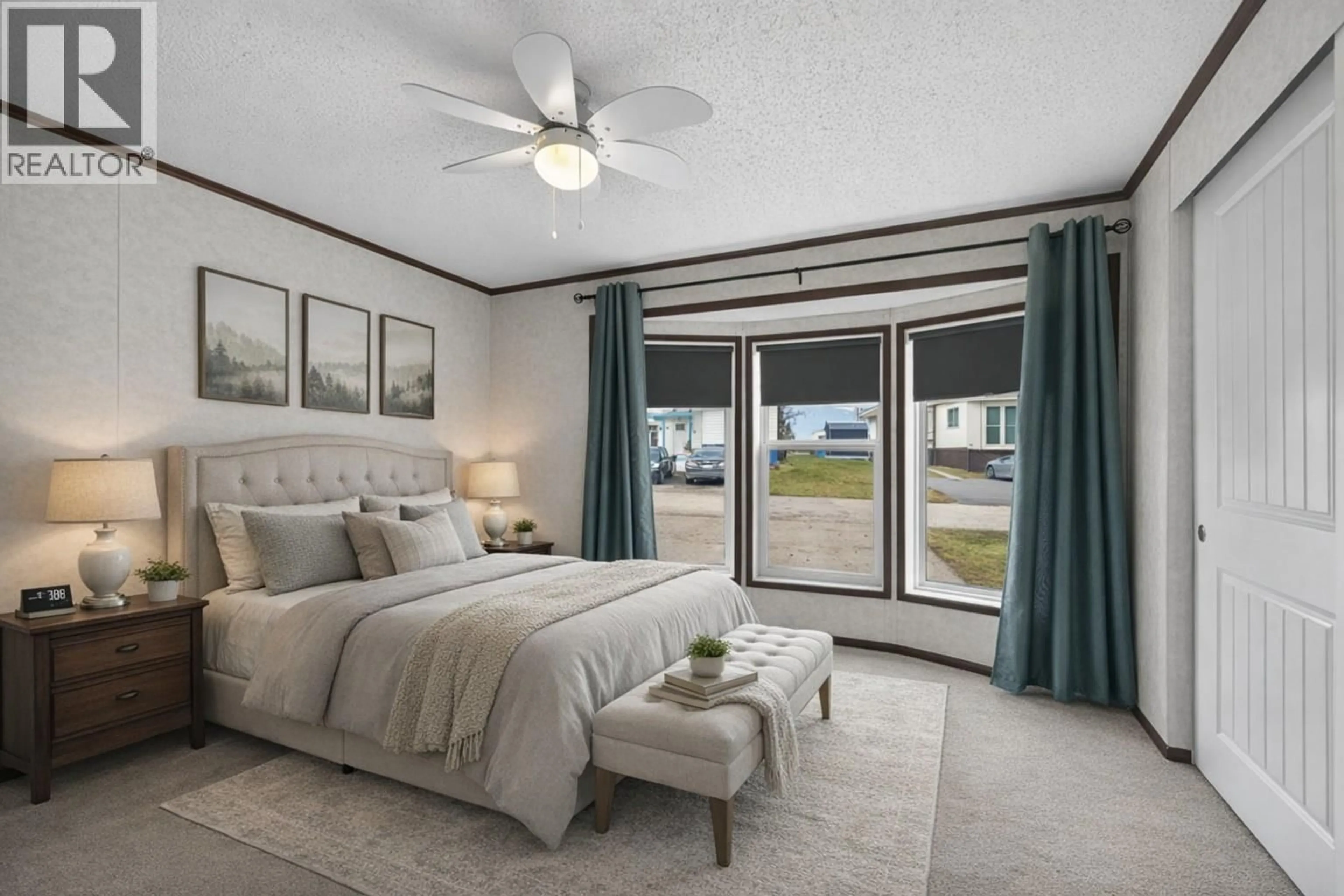 Bedroom with bed, unknown for 39 - 3350 10 AVENUE NORTHEAST, Salmon Arm British Columbia V1E1J6