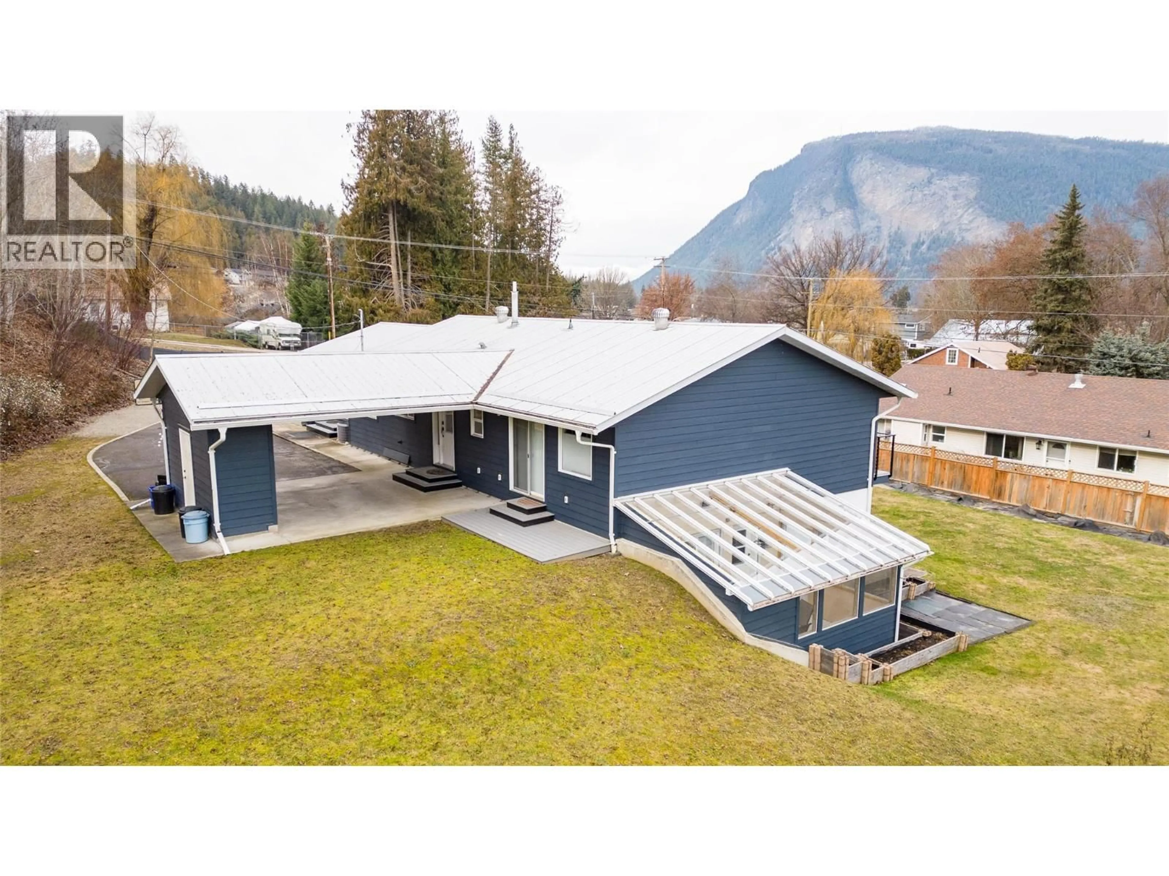 A pic from outside/outdoor area/front of a property/back of a property/a pic from drone, mountain view for 6960 50 STREET NORTHEAST, Salmon Arm British Columbia V0E1K0
