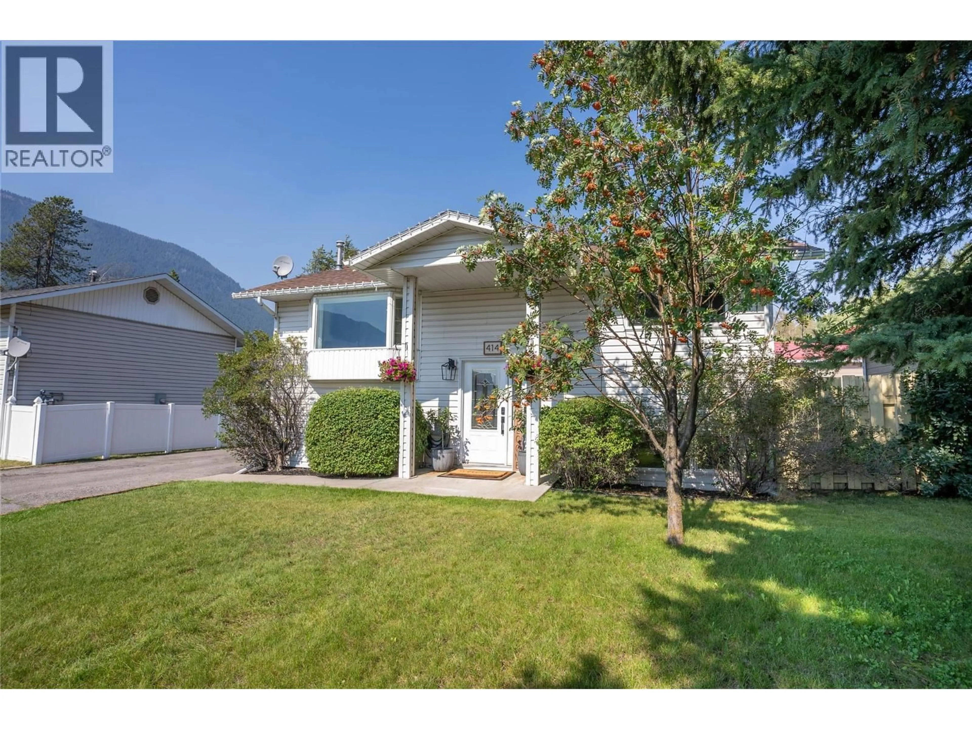 Unknown for 414 WHITE BIRCH CRESCENT, Sparwood British Columbia V0B2G0