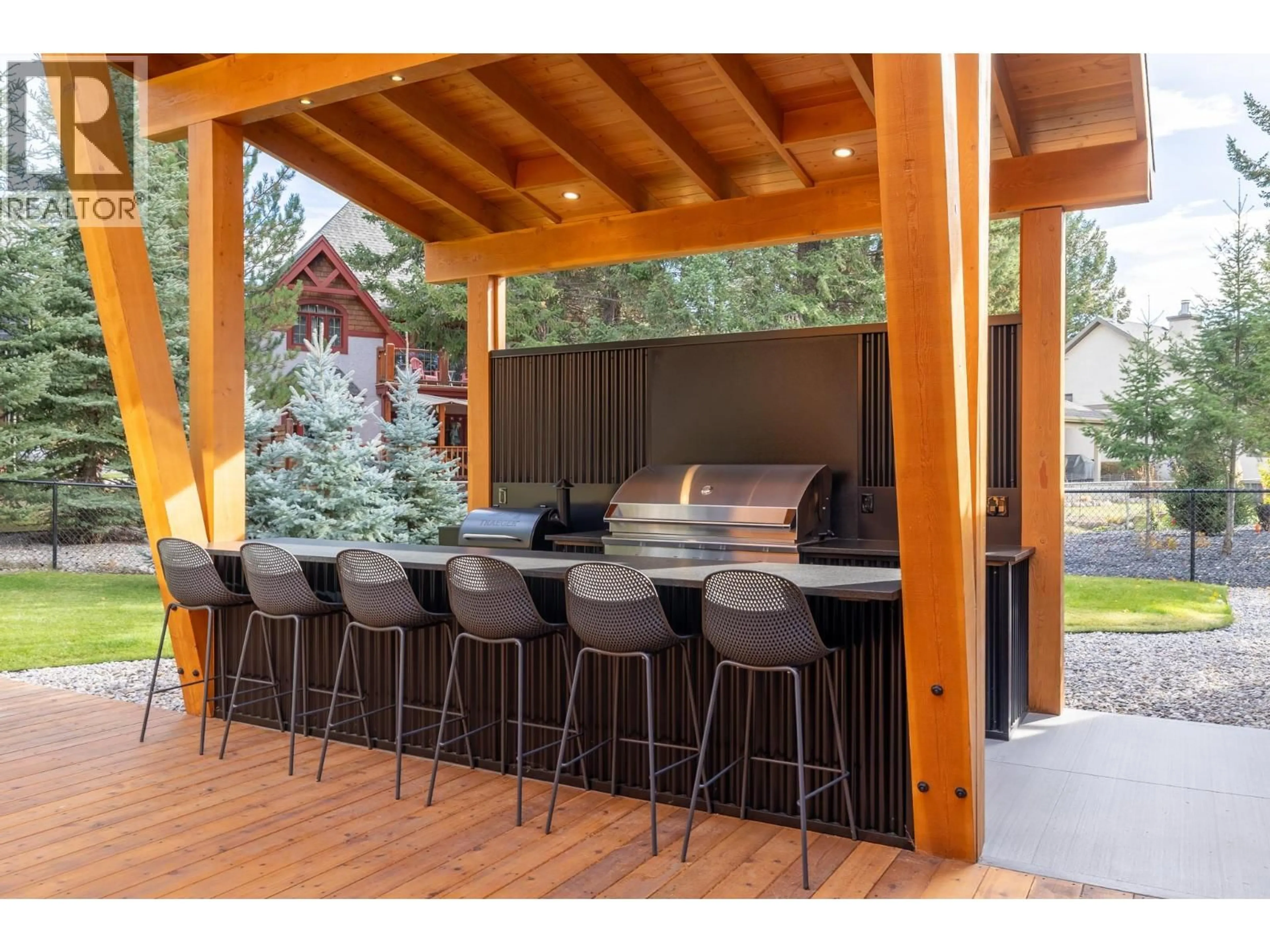 Patio, unknown for 864 ANTLER RIDGE ROAD, Windermere British Columbia V0A1K3