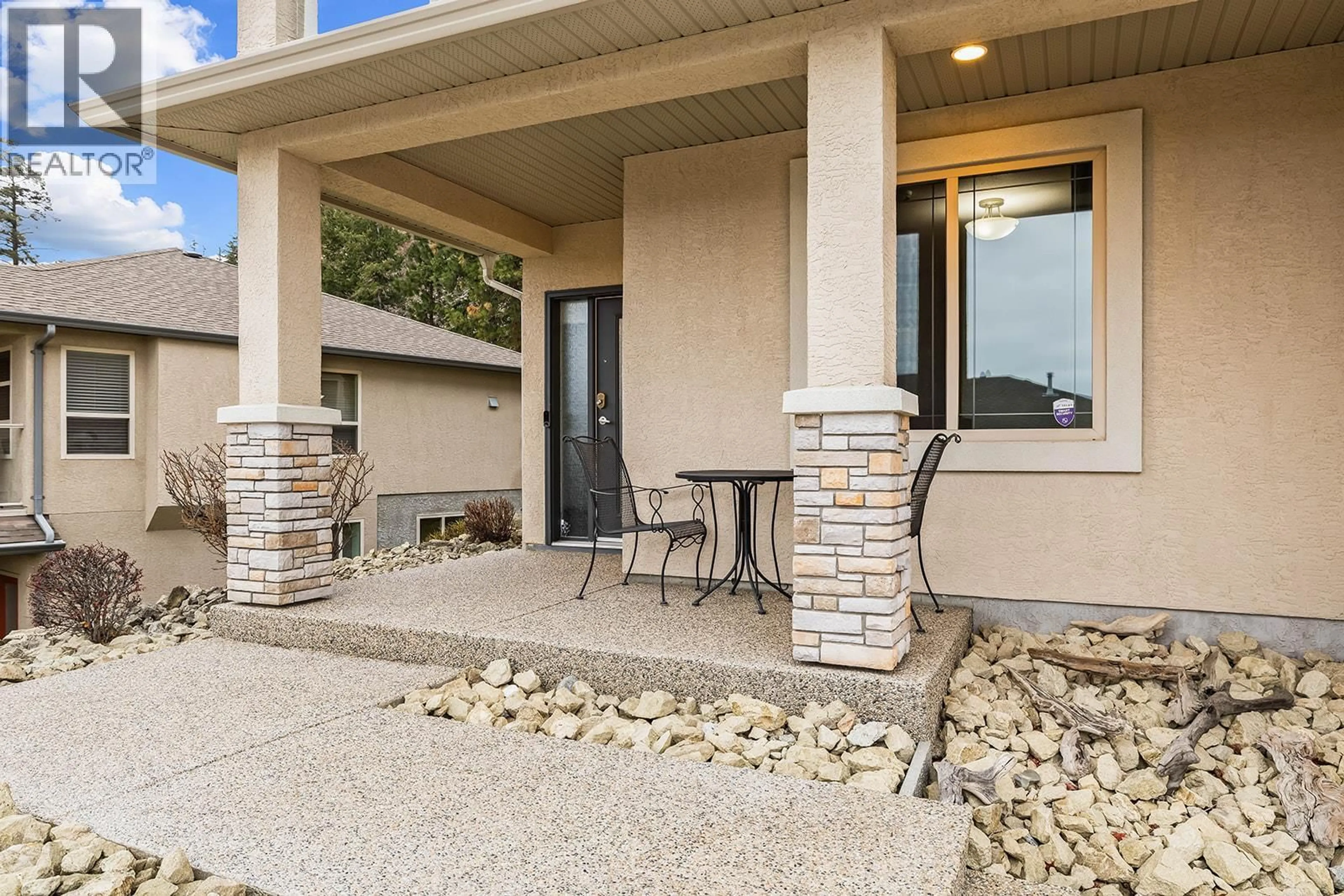 Patio, unknown for 355 - 663 DENALI COURT, Kelowna British Columbia V1V2R3