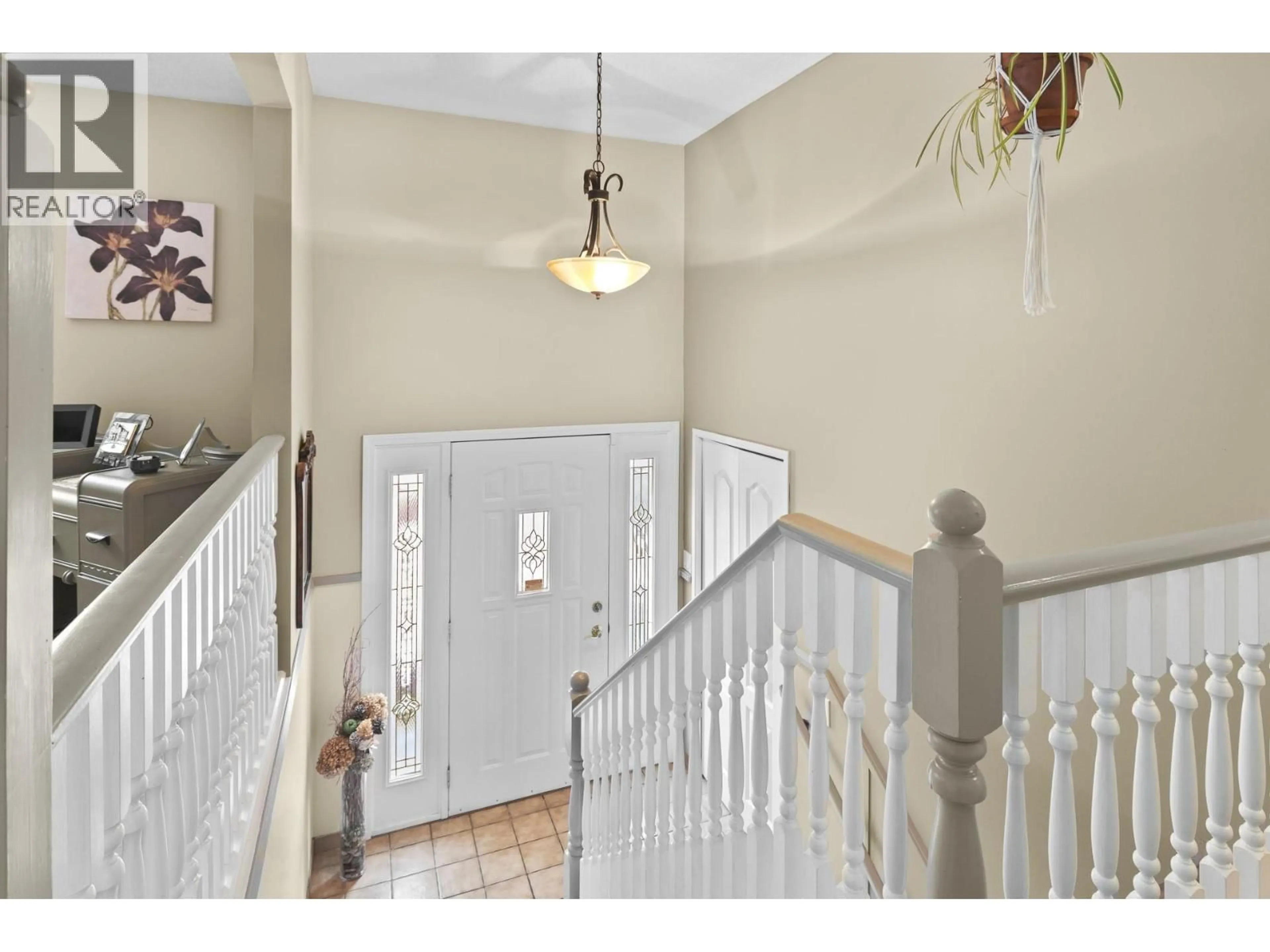 Indoor foyer for 1269 MARLYN COURT, West Kelowna British Columbia V1Z3A5