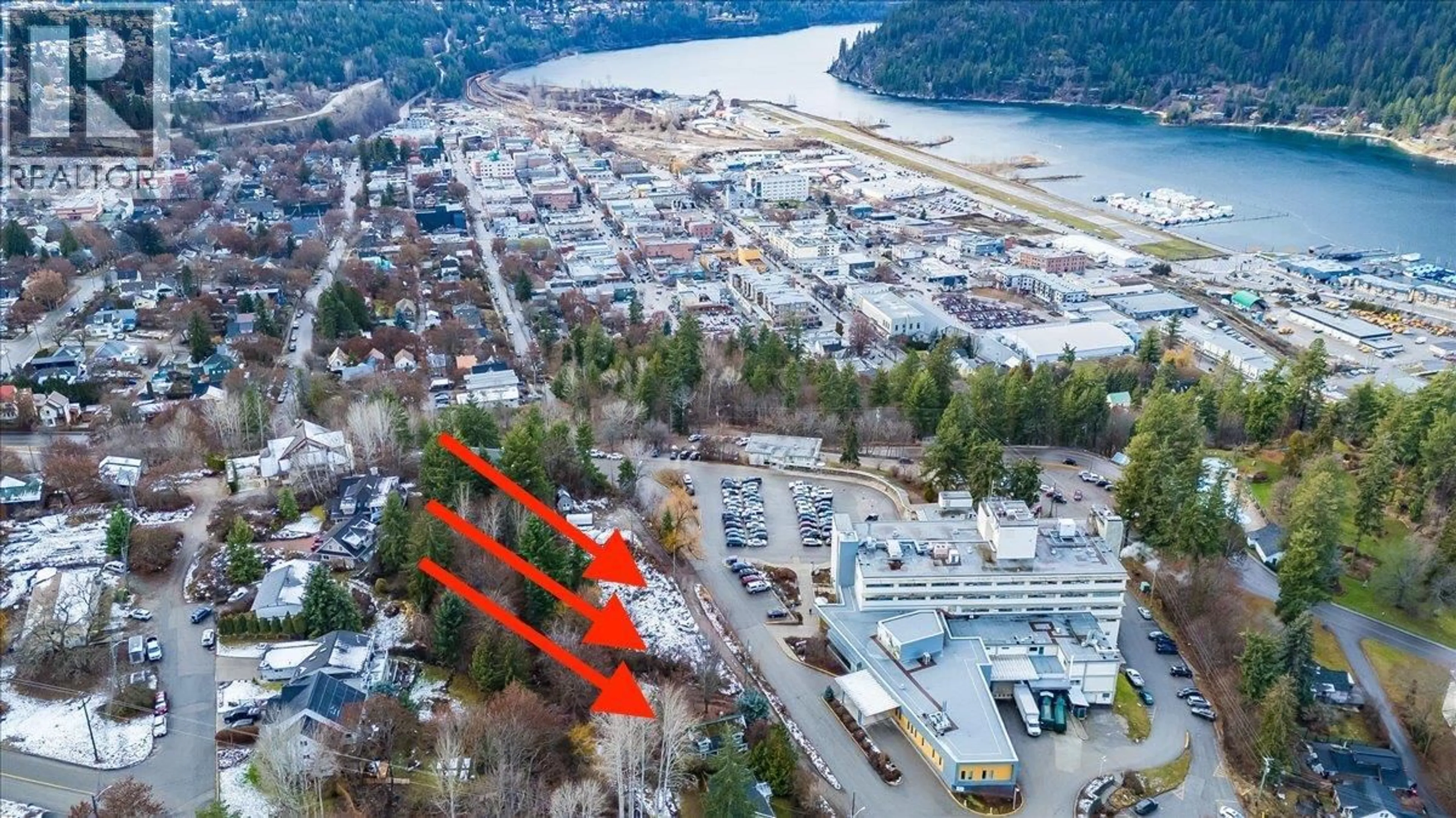 A pic from outside/outdoor area/front of a property/back of a property/a pic from drone, water/lake/river/ocean view for 8, 10 & 16 VIEW STREET, Nelson British Columbia V1L2V2