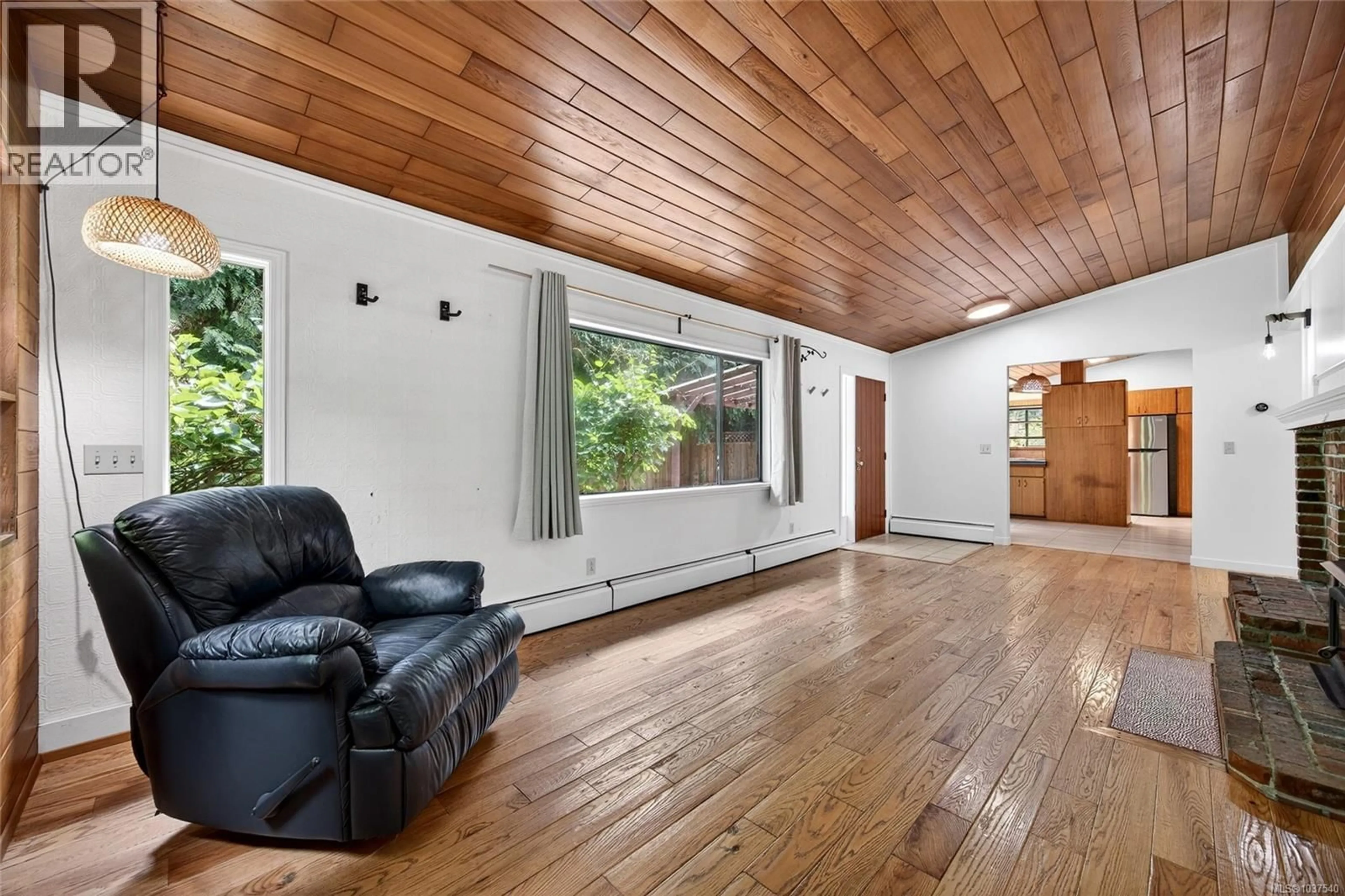 Unknown for 300 WALKERS HOOK ROAD, Salt Spring British Columbia V8K1N7