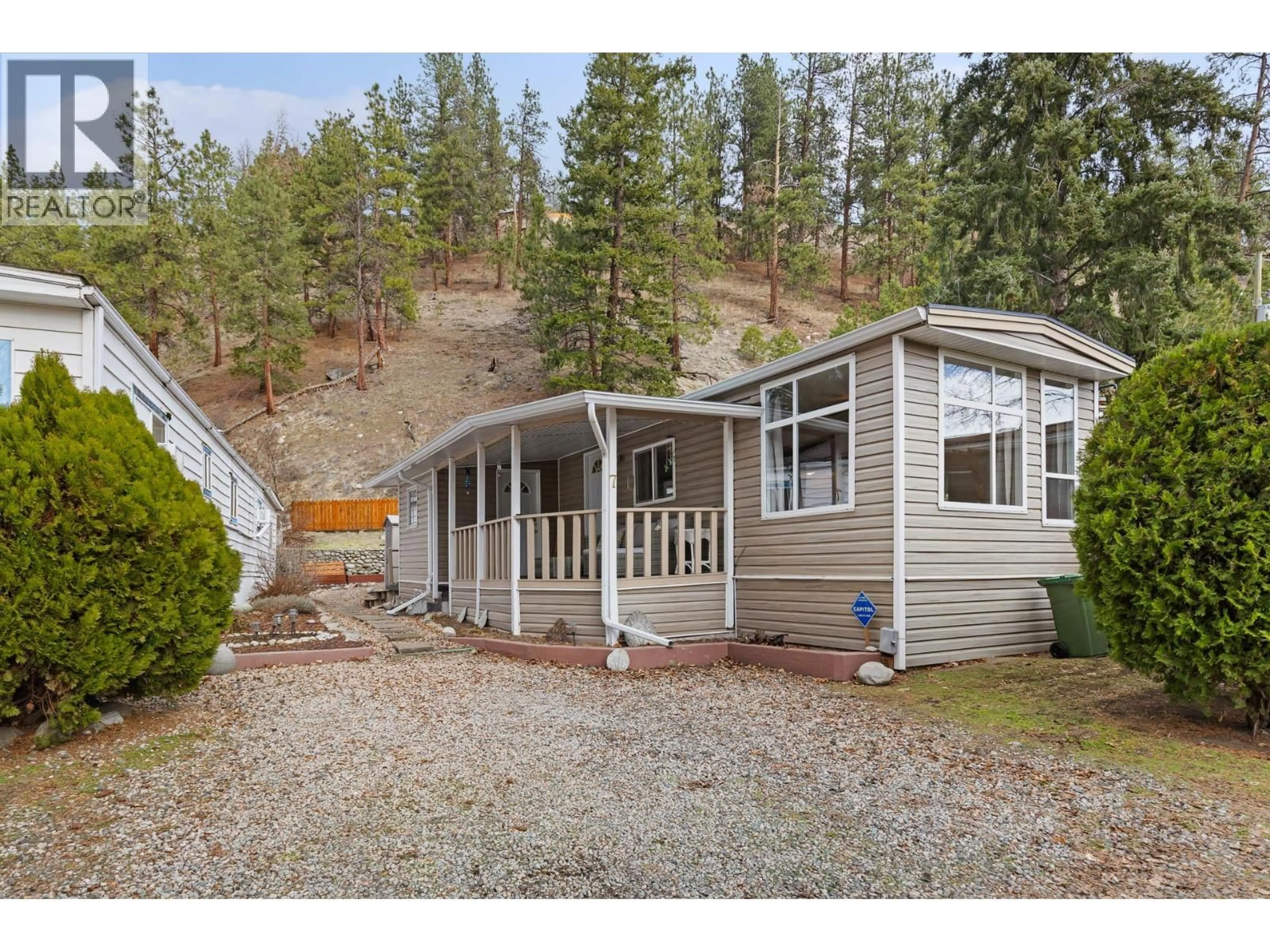 Home with vinyl exterior material, unknown for 7 - 5432 CHIDLEY ROAD, Peachland British Columbia V0H1X5