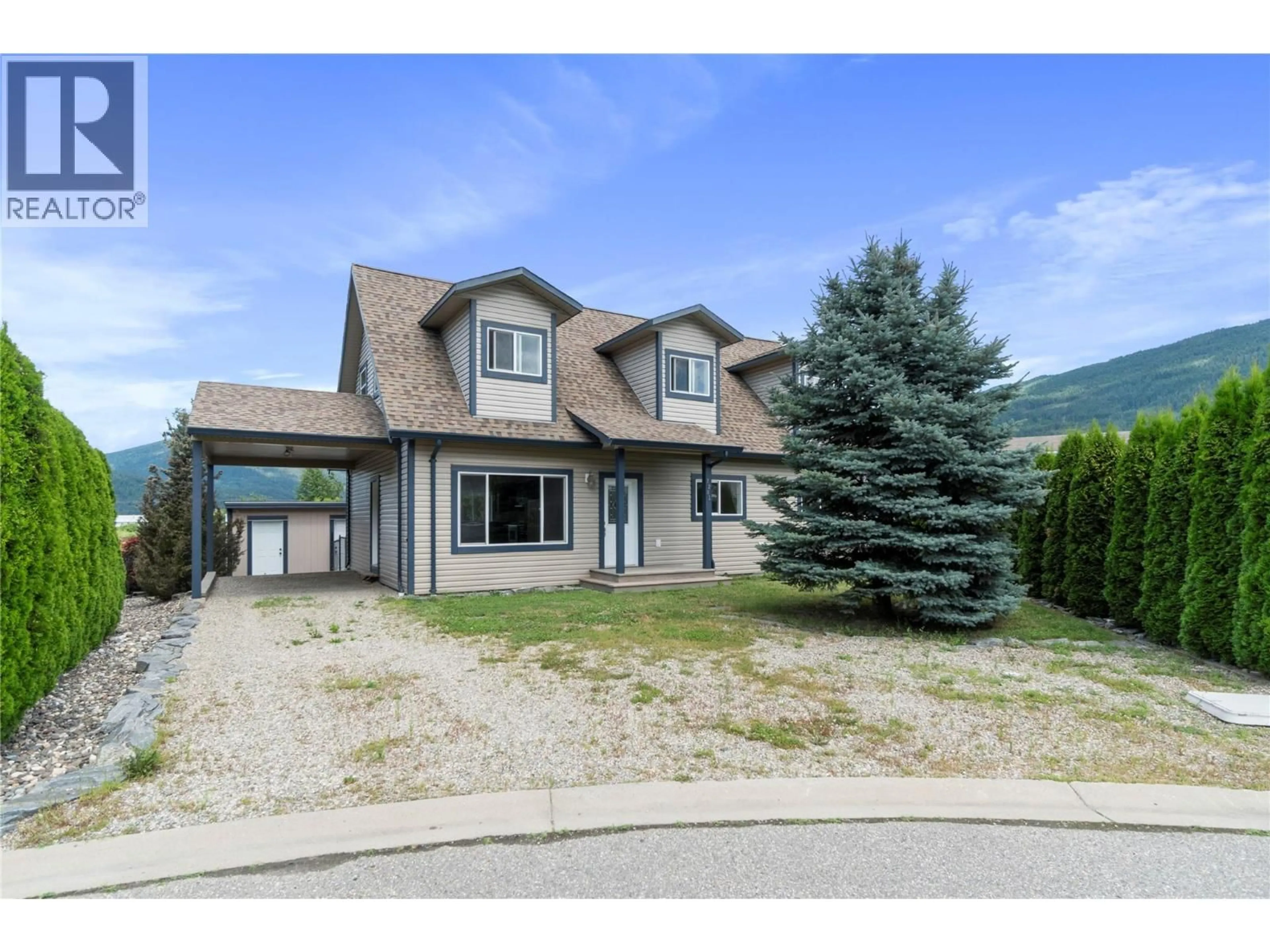 Home with vinyl exterior material, street for 7281 46 STREET NORTHEAST, Salmon Arm British Columbia V1E2B3