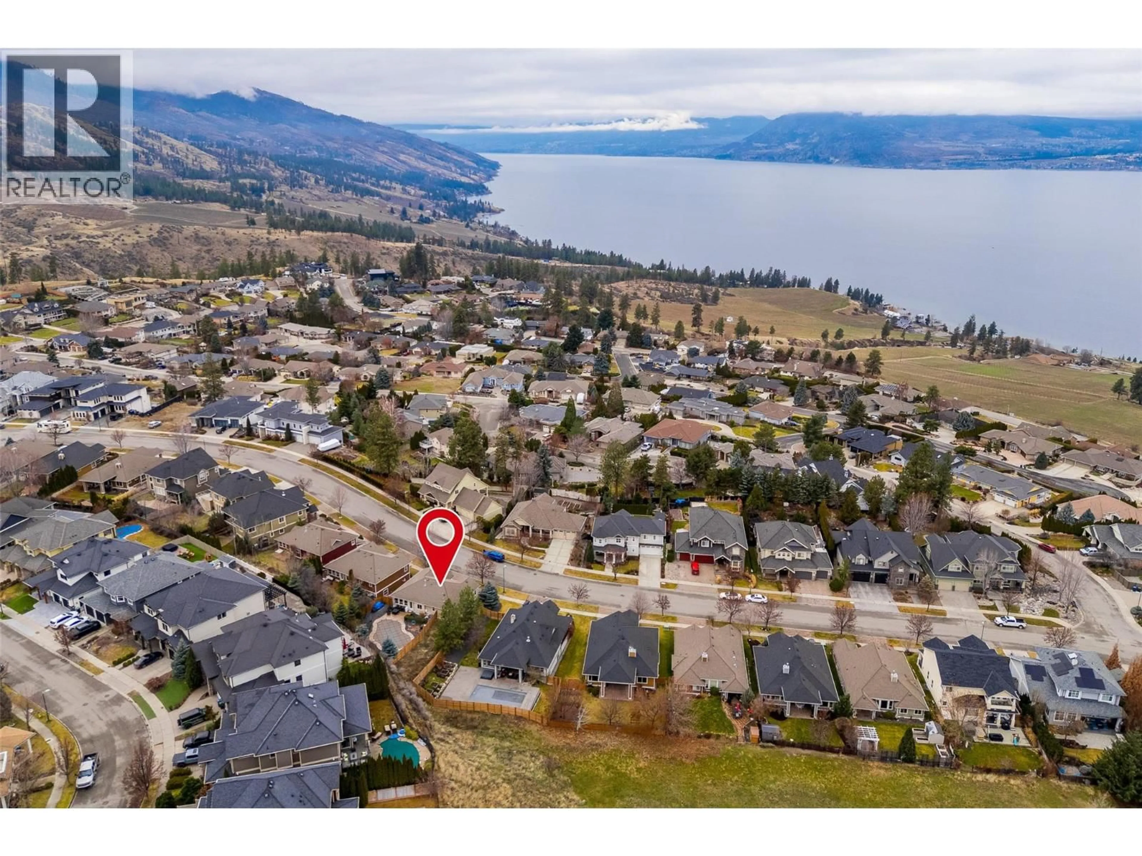 A pic from outside/outdoor area/front of a property/back of a property/a pic from drone, water/lake/river/ocean view for 331 QUILCHENA DRIVE, Kelowna British Columbia V1Y4Y9