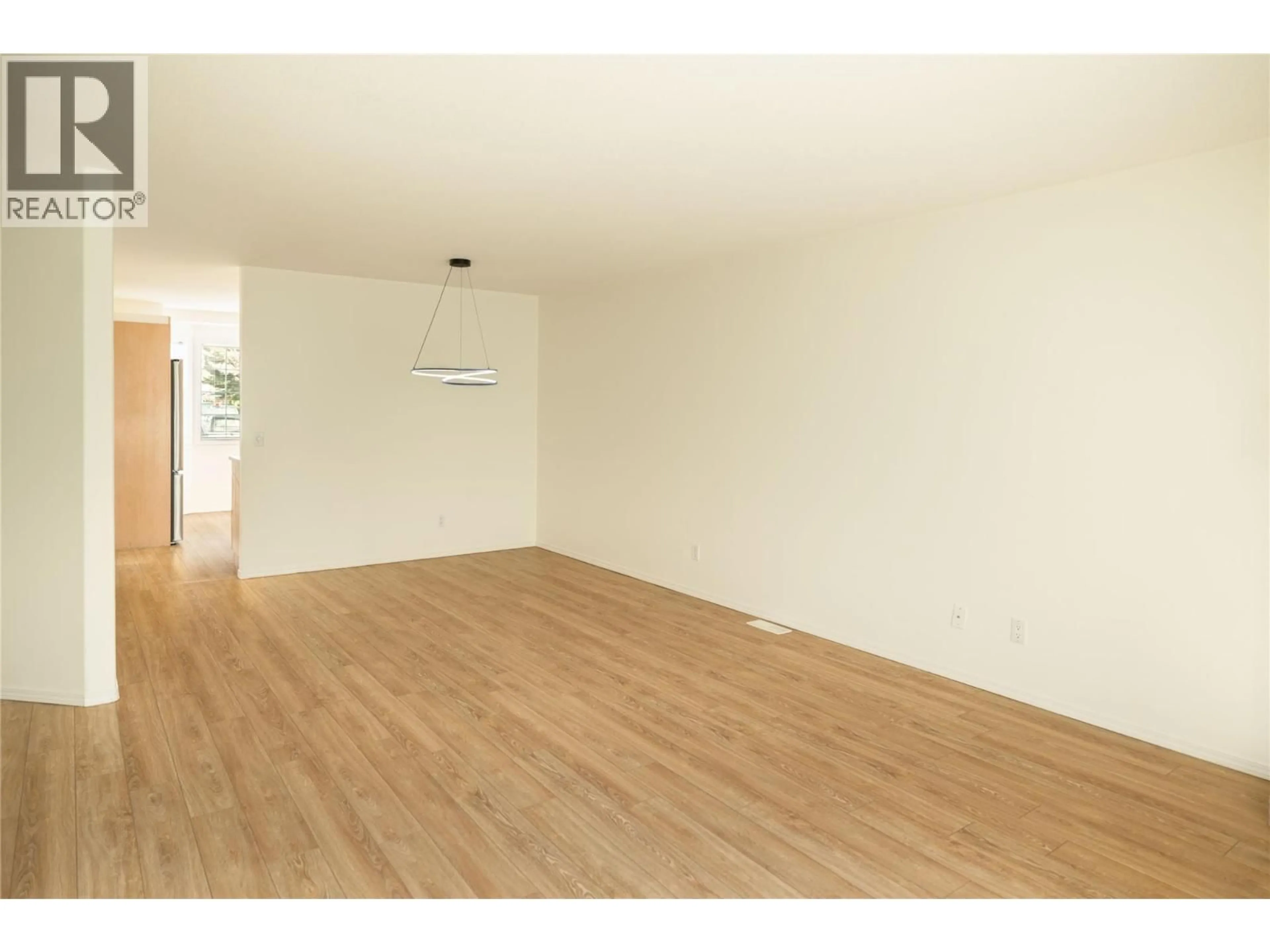 A pic of a room for 26 - 527 YATES ROAD, Kelowna British Columbia V1V1Z5
