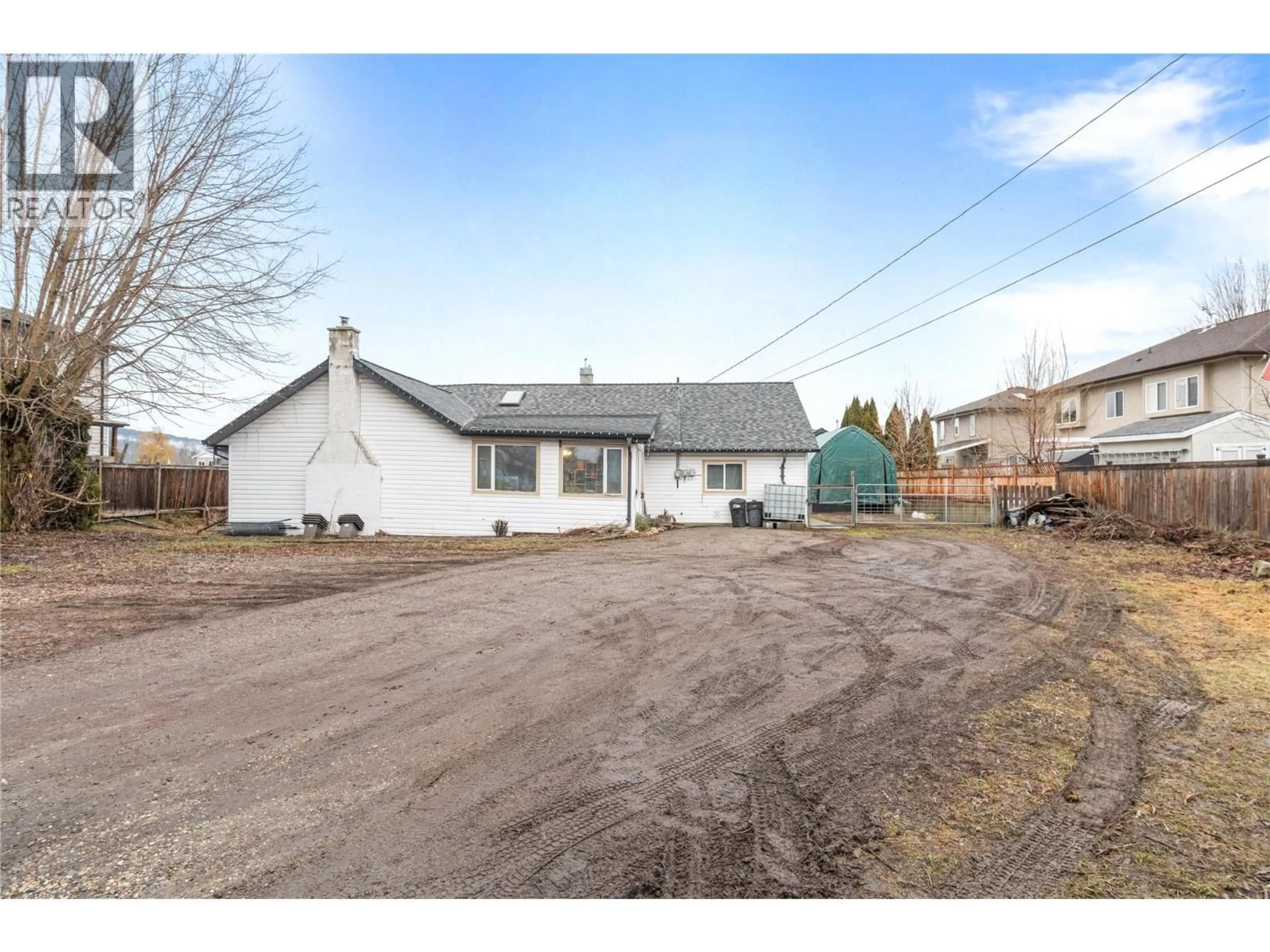 A pic from outside/outdoor area/front of a property/back of a property/a pic from drone, street for 315 BASS AVENUE, Enderby British Columbia V0E1V0