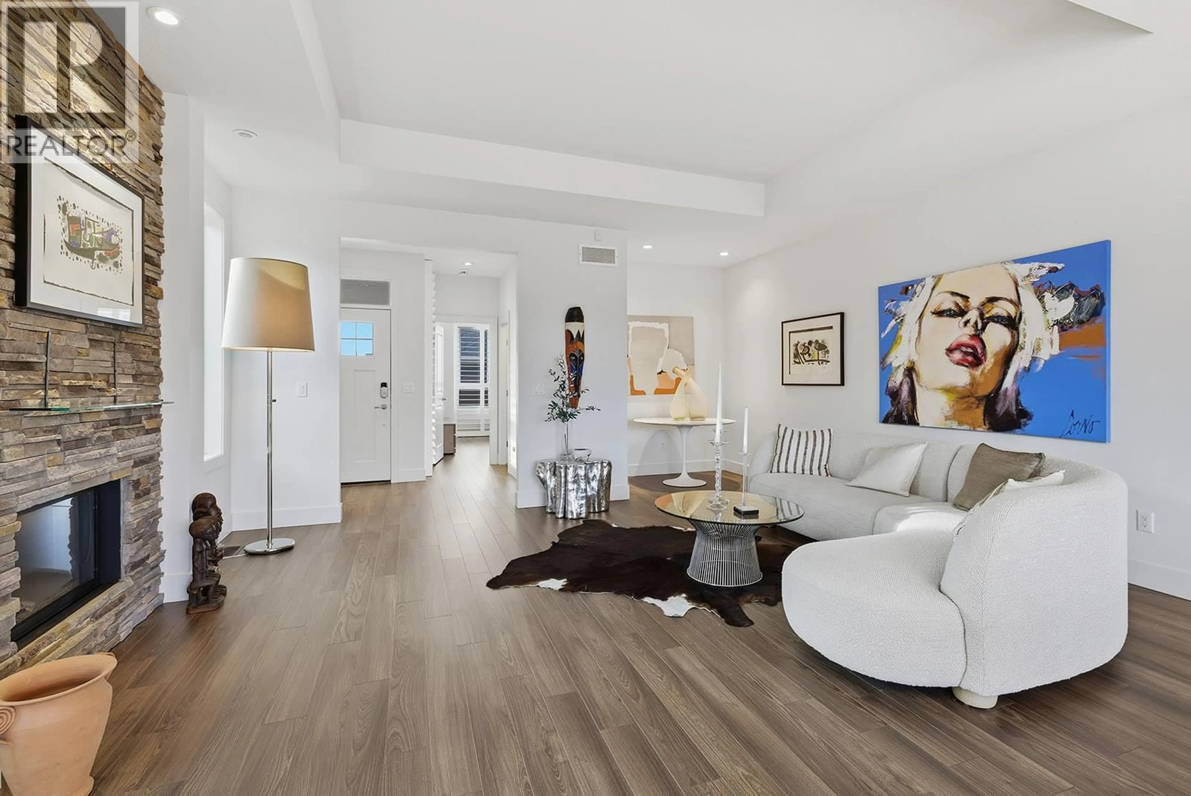 Living room with furniture, unknown for 52 - 1960 KLO ROAD, Kelowna British Columbia V1W5L2