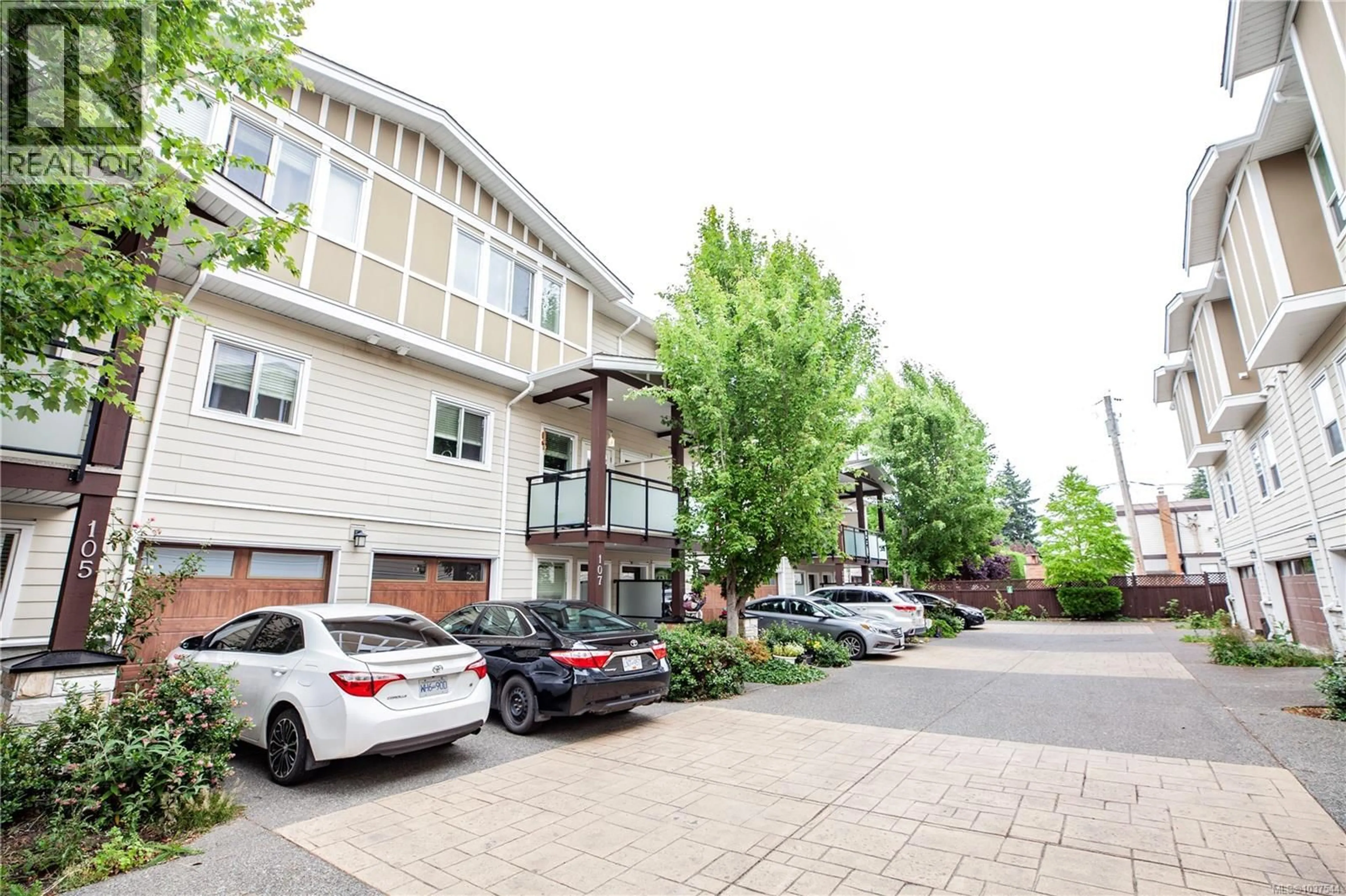 Patio, unknown for 107 - 2889 CARLOW ROAD, Langford British Columbia V9B2S3