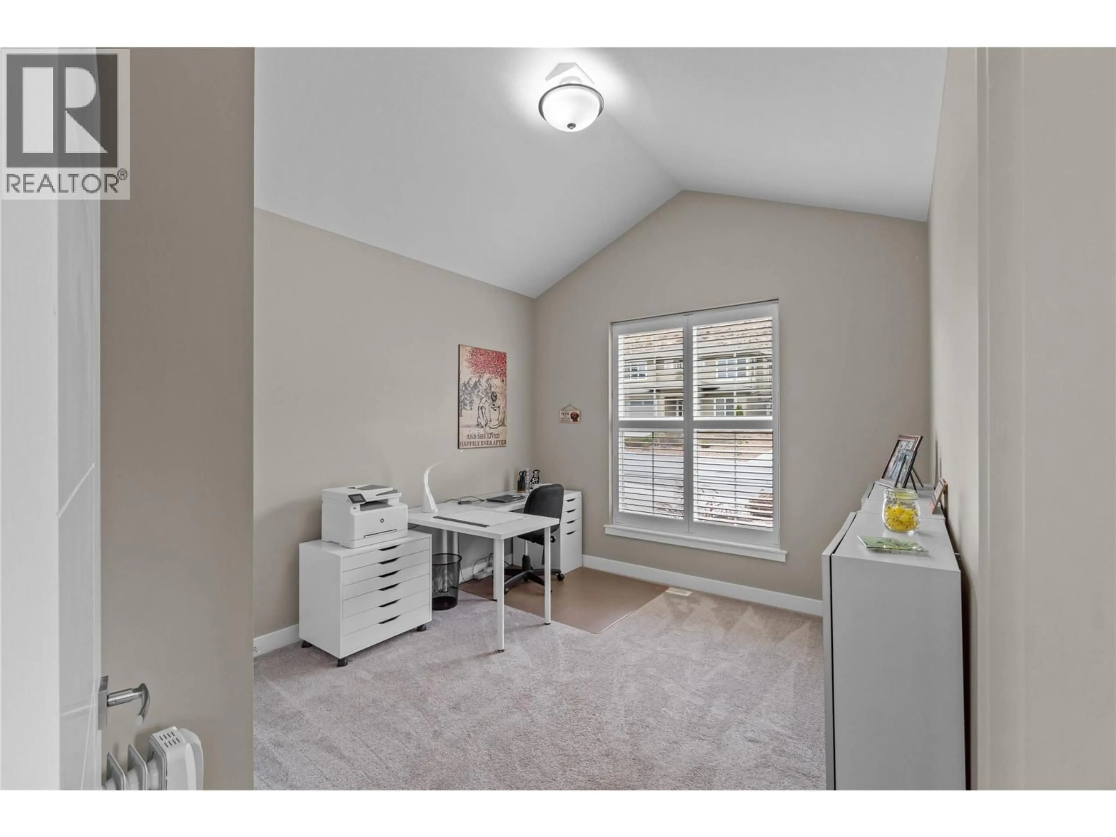 A pic of a room for 2064 SADDLEBACK DRIVE, Kamloops British Columbia V2B0H2
