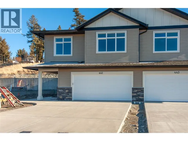 435 POPLAR DRIVE, Logan Lake