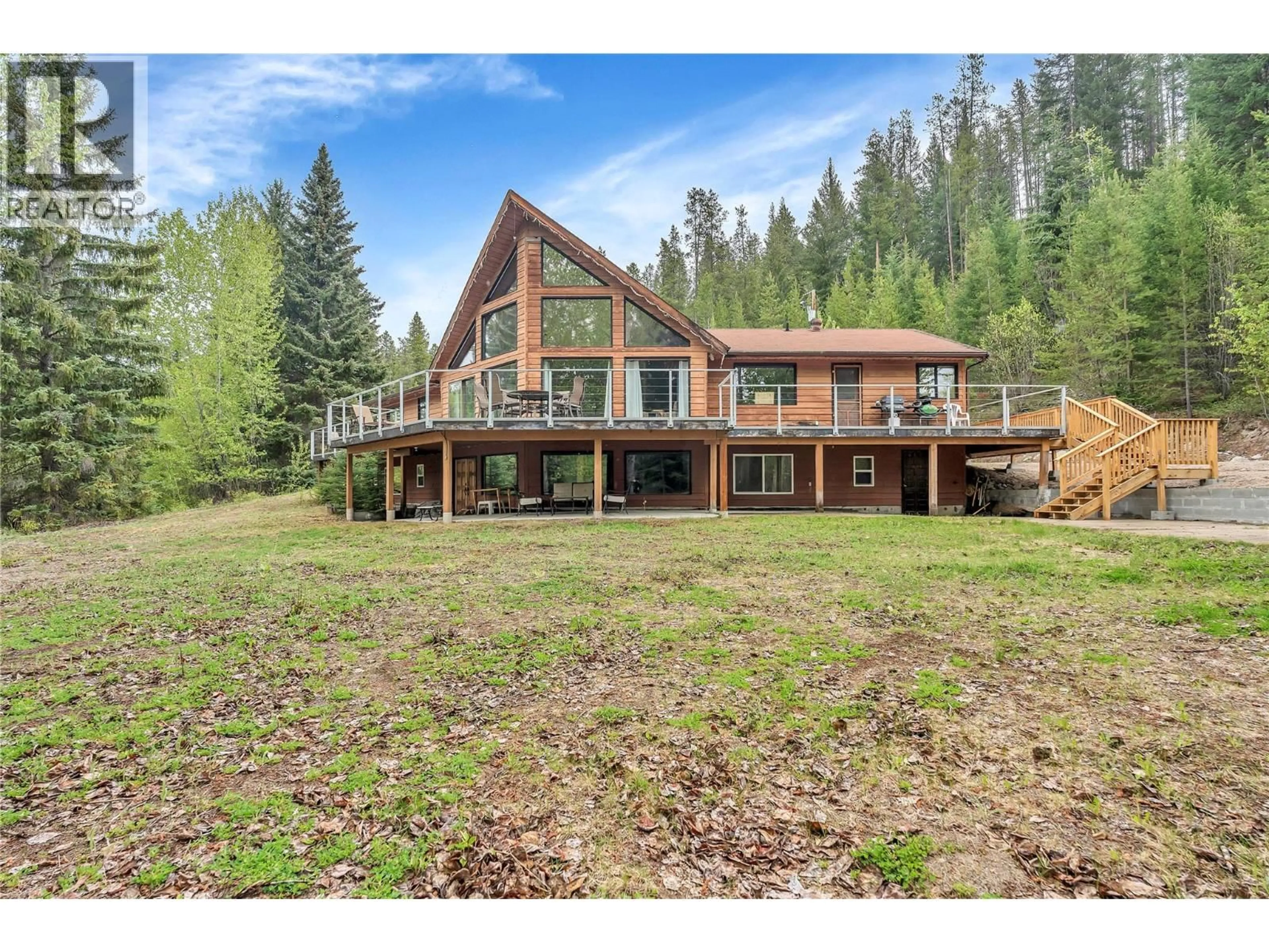 A pic from outside/outdoor area/front of a property/back of a property/a pic from drone, unknown for 2083 PRINCETON SUMMERLAND RD OTHER, Princeton British Columbia V0X1W0